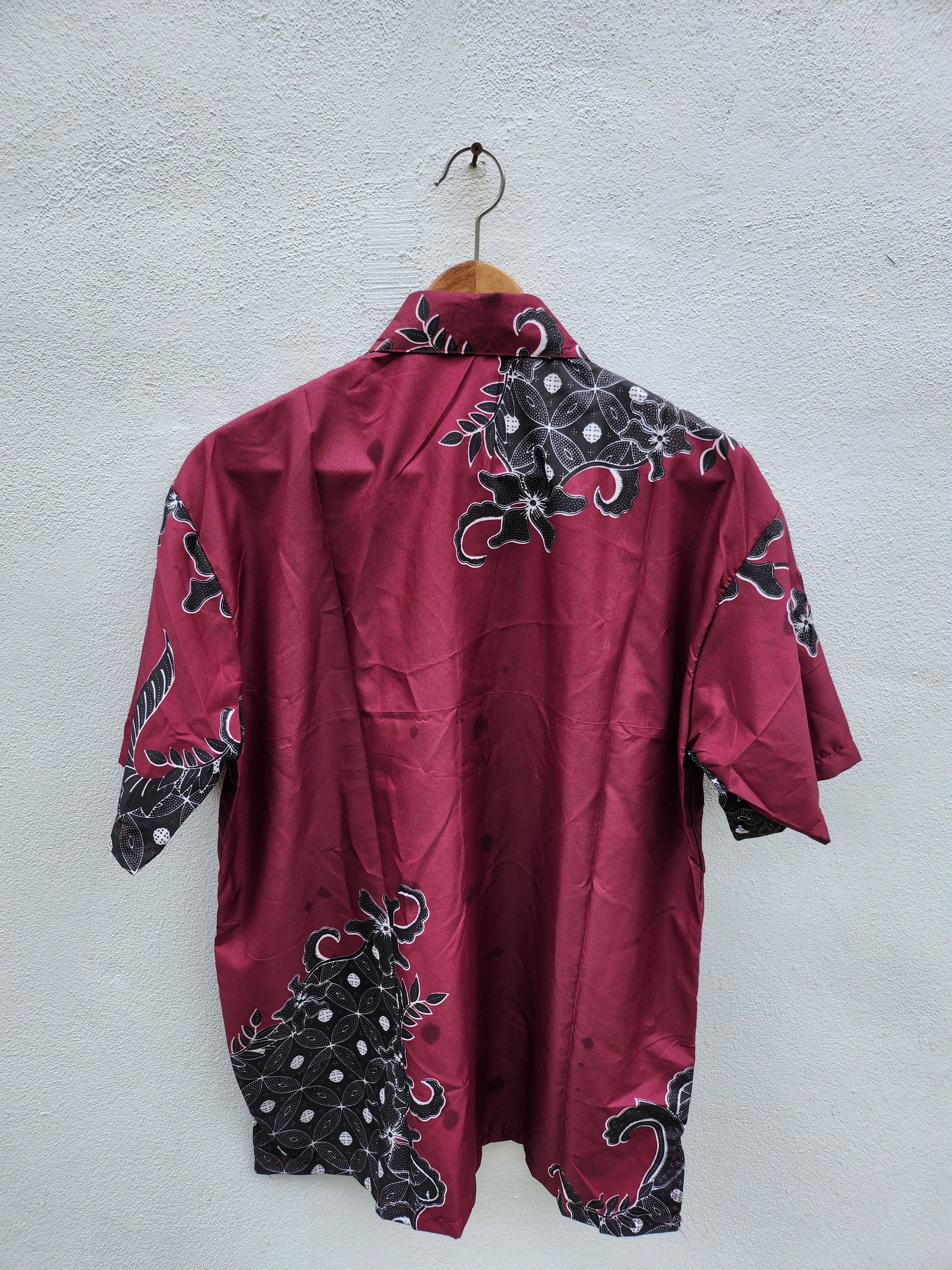 Batik Bay × Japanese Brand 💥Batik Motif Hawaiian Style Shirt Size US XL / EU 56 / 4 - 9 Thumbnail