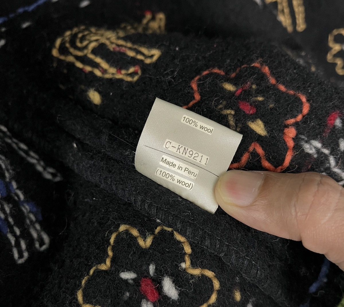 Native × Vintage Ancient Art Relic Style Wool Embroidered Jacket Made in Peru Size US M / EU 48-50 / 2 - 14 Thumbnail