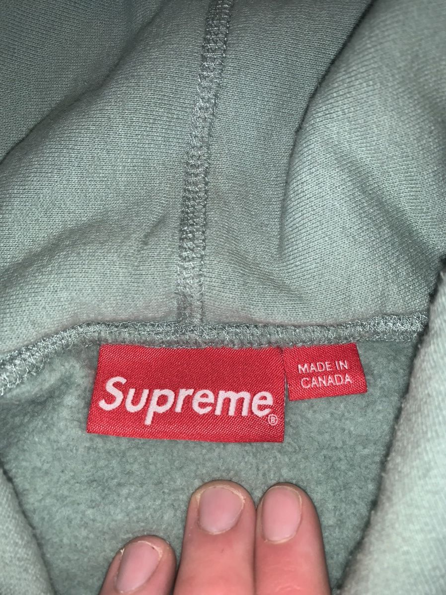 Supreme (L) SS13 Supreme Chenille Arc Logo Hooded Pullover Size US L / EU 52-54 / 3 - 3 Thumbnail