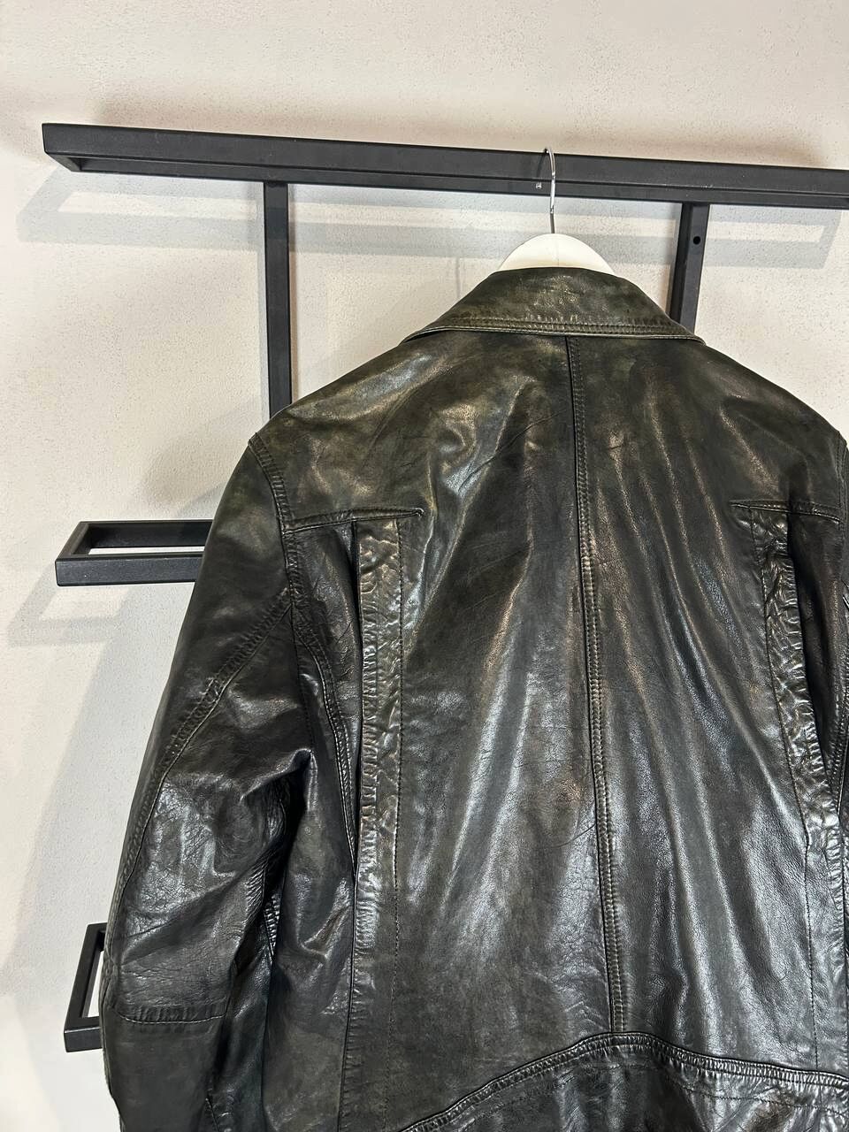 Vintage Vintage Black Leather Jacket Heavy Zipper Distressed Y2K Size US M / EU 48-50 / 2 - 6 Thumbnail