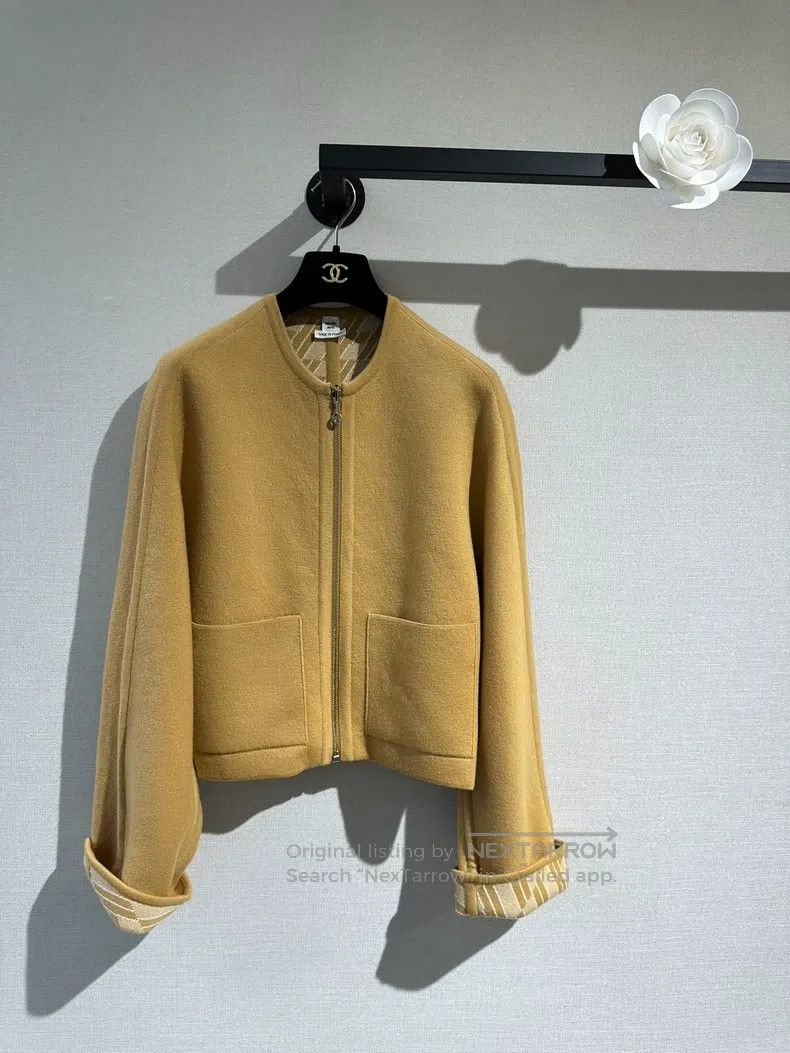 Hermes Double-faced wool short coat in camel color for aut