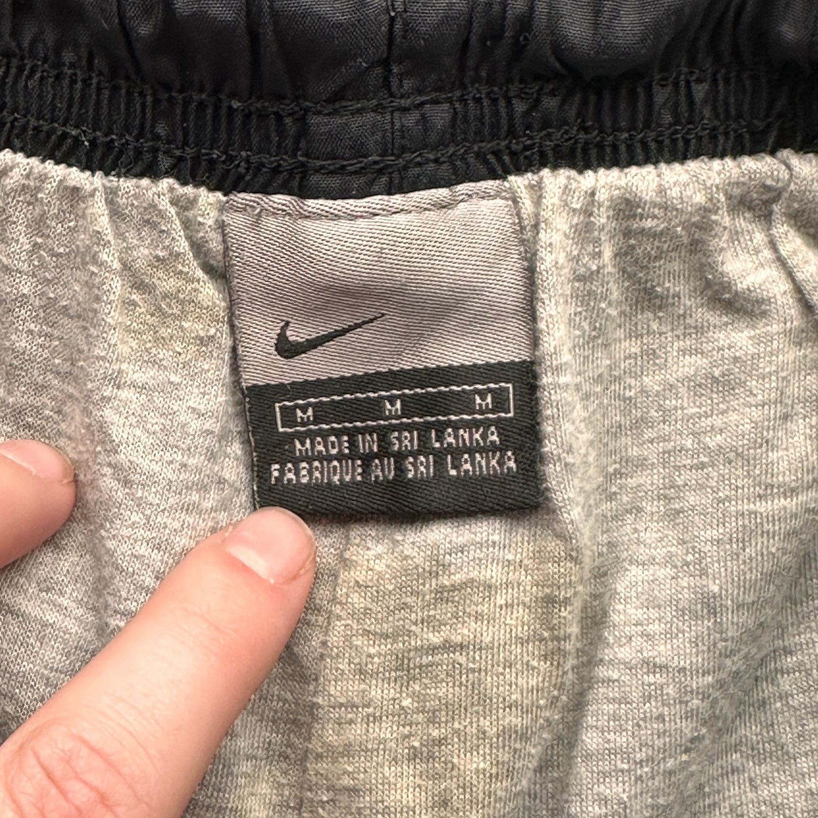Nike Vintage Y2K Nike Lined Windbreaker Pants Mens Medium Black Size US 30 / EU 46 - 3 Thumbnail