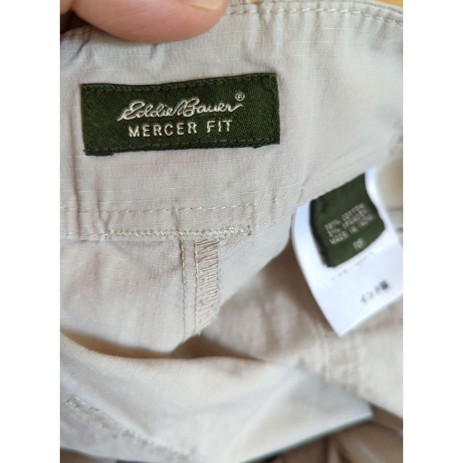 Eddie Bauer Eddie Bauer Mercer Fit Shorts womens Size 16 Beige Cotton Stretch 7" Inseam Size 38" / US 16 / IT 52 - 7 Thumbnail