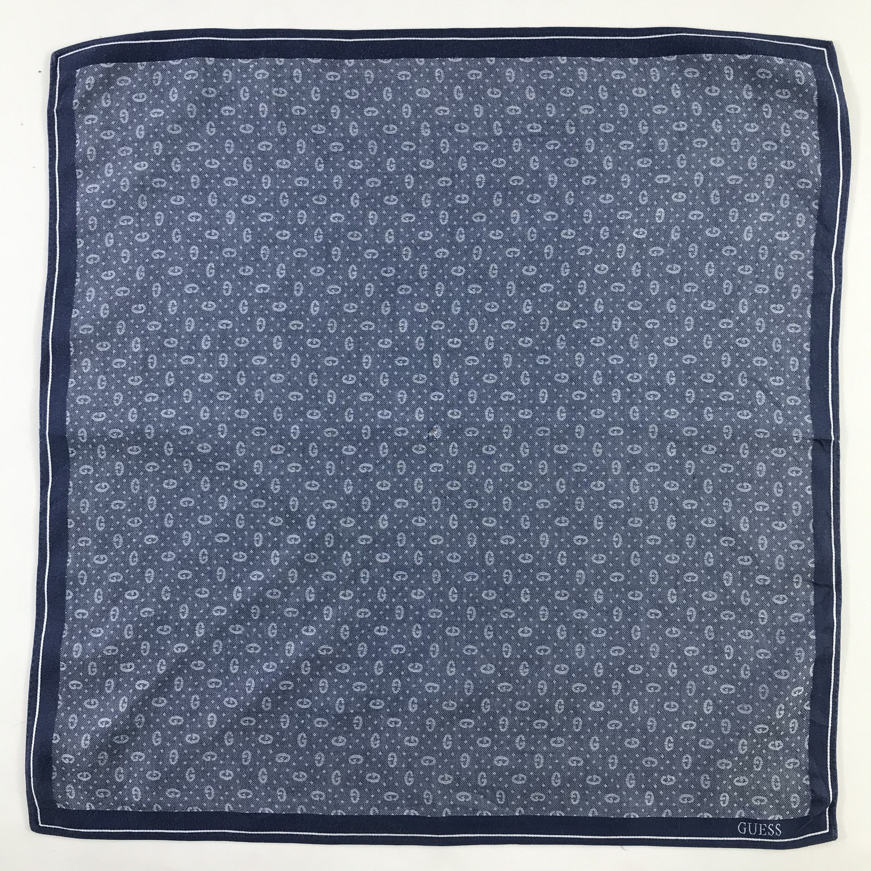 Guess × Vintage Guess Bandana / Handkerchief / Neckerchief - S674 Size ONE SIZE - 1 Thumbnail
