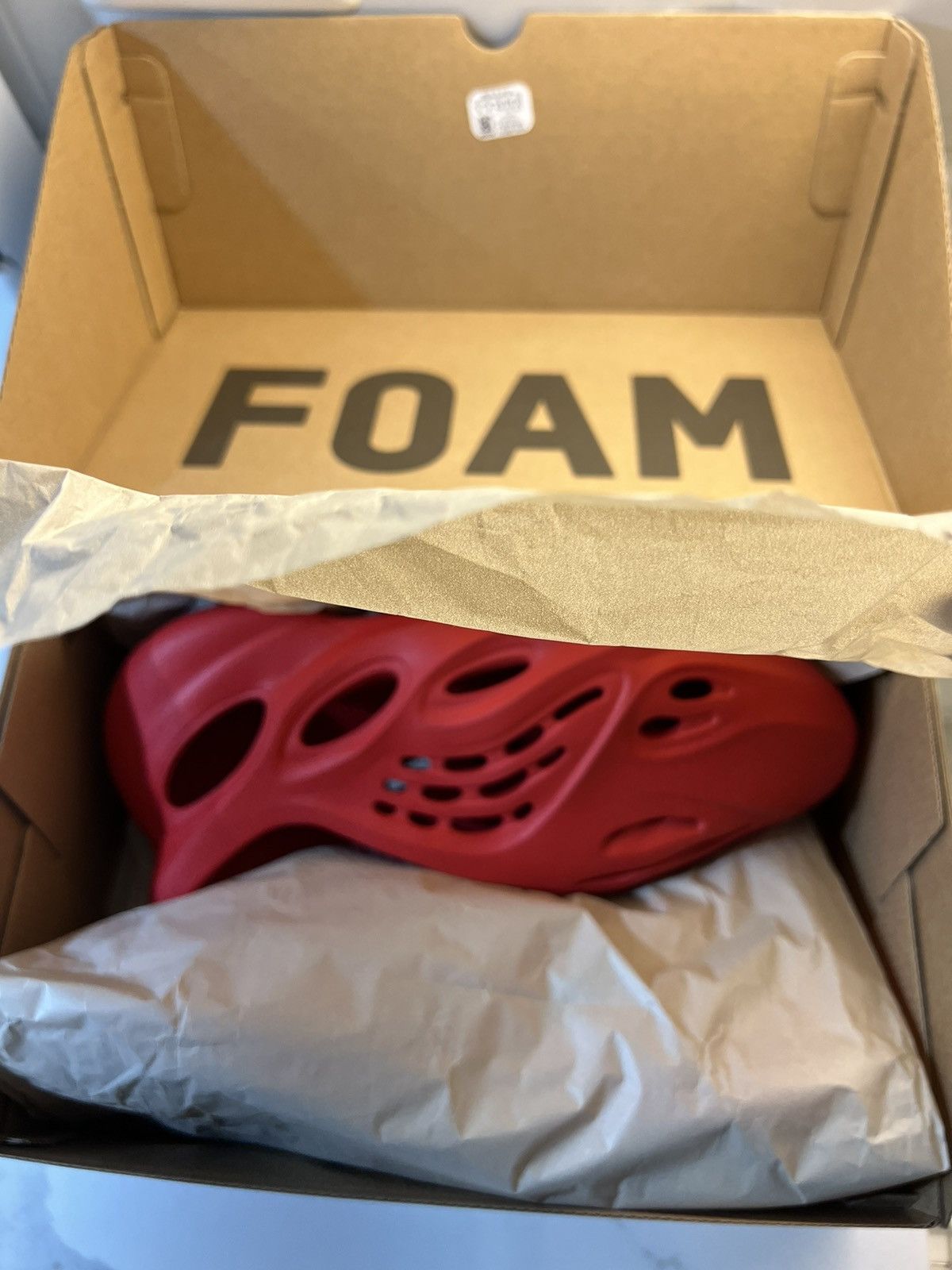 Adidas × Kanye West Yeezy RNNR Vermillion - used Size US 9 / EU 42 - 8 Thumbnail