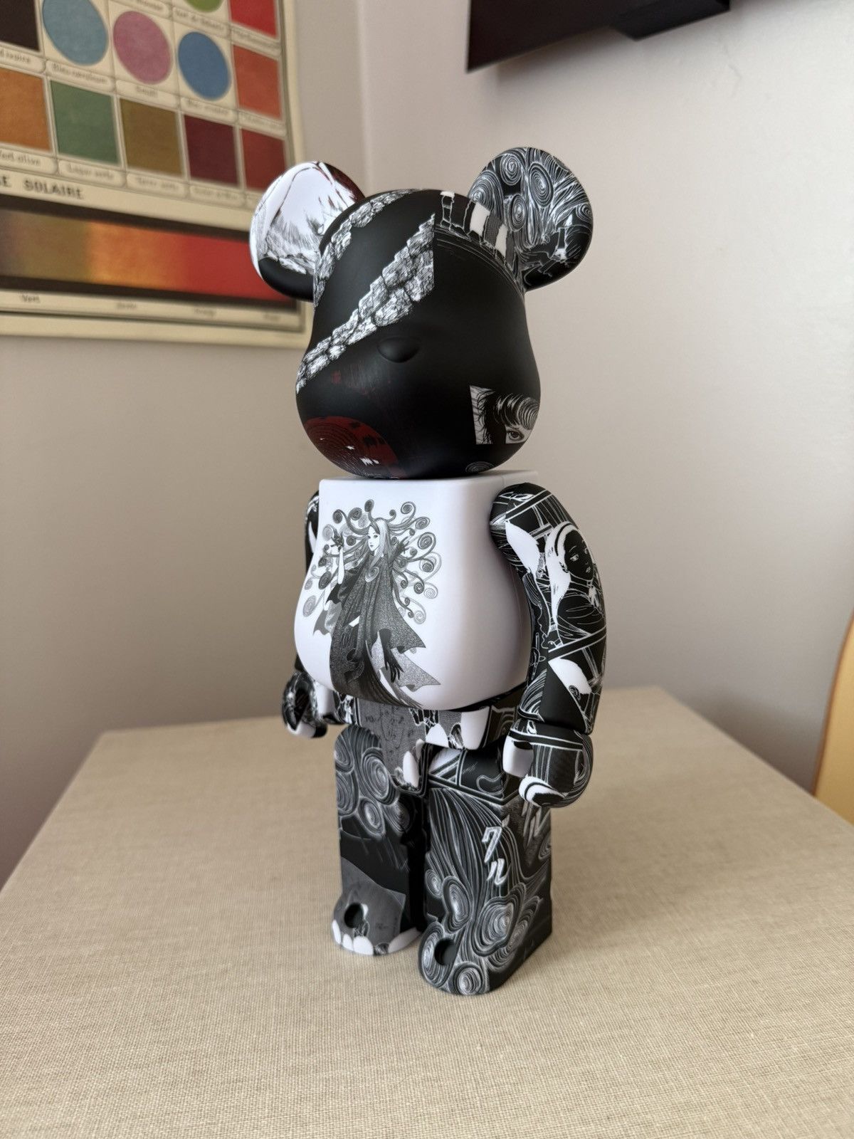 Other Bearbrick x S'YTE x Junji Ito Uzumaki 1000% Size ONE SIZE - 1 Thumbnail