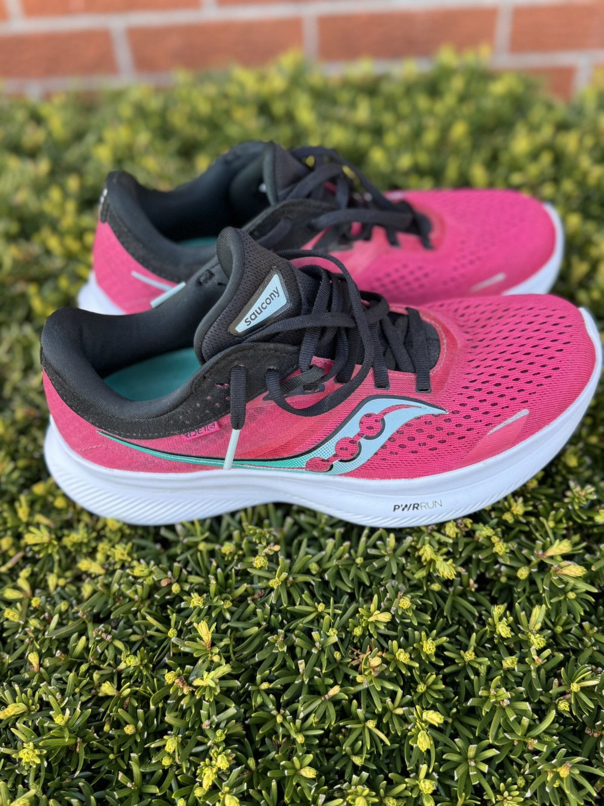 Saucony Saucony Women's 16 Sneaker, ROSE/BLACK, Size USA 8, Euro 39 Size US 8 / IT 38 - 1 Thumbnail