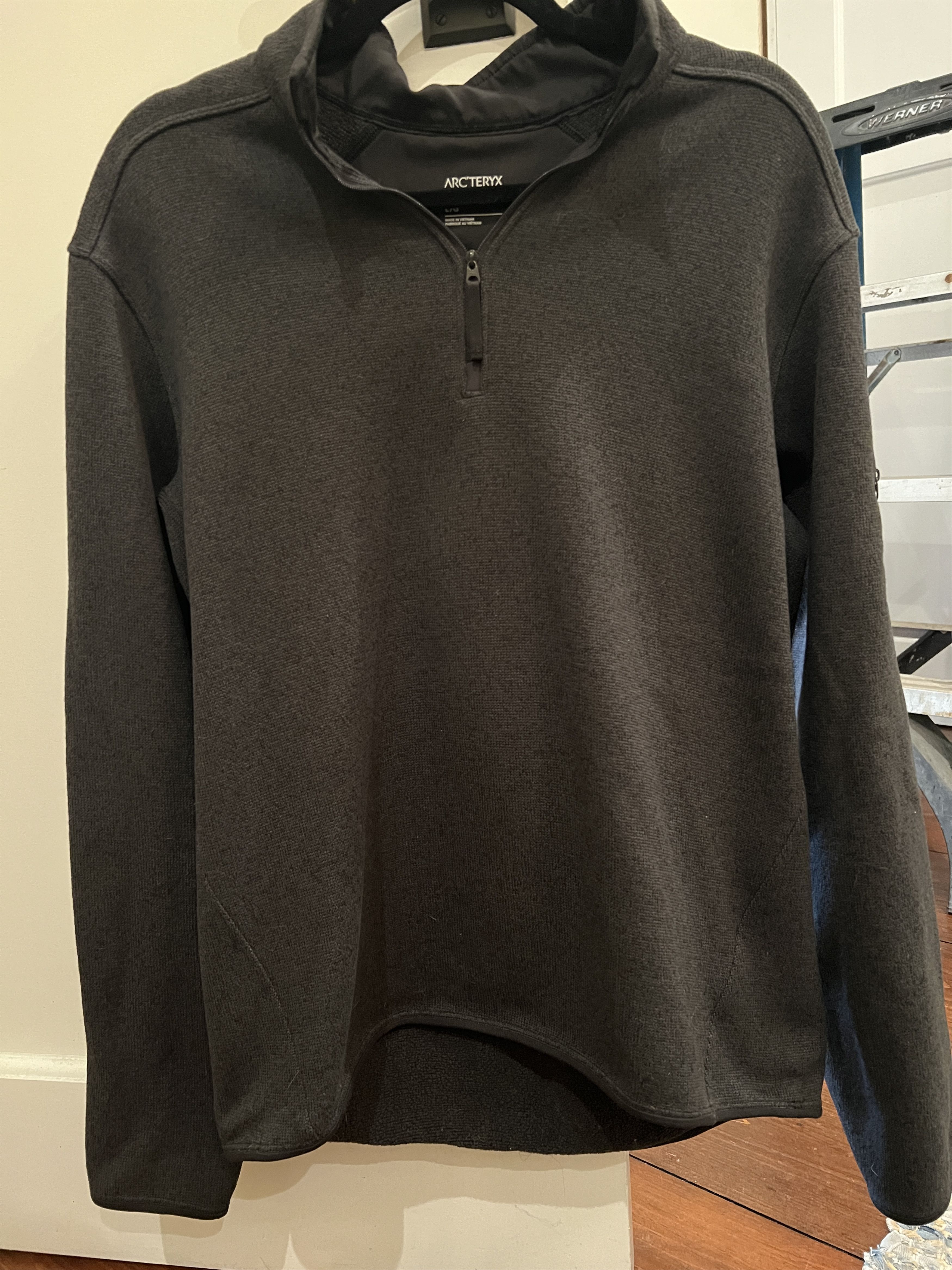 image of Arcteryx Quarter Zip Side Pocket Dark Grey, Men's (Size Large)