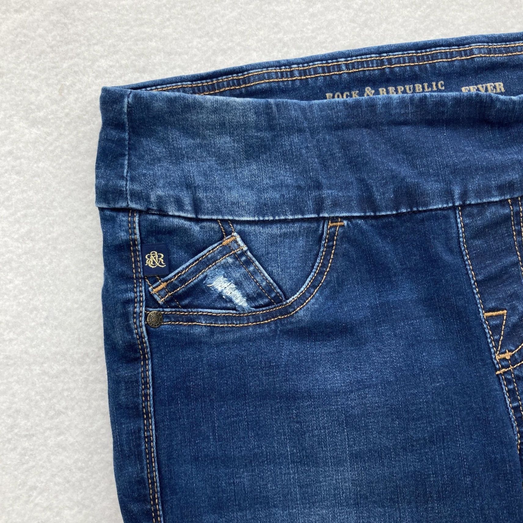 Vintage Rock & Republic Jeans Womens 8 Blue Denim RX Fever Pull On Skinny High Rise Slimming Stretch Distressed Logo 90s Grunge Size 30" / US 8 / IT 44 - 3 Thumbnail