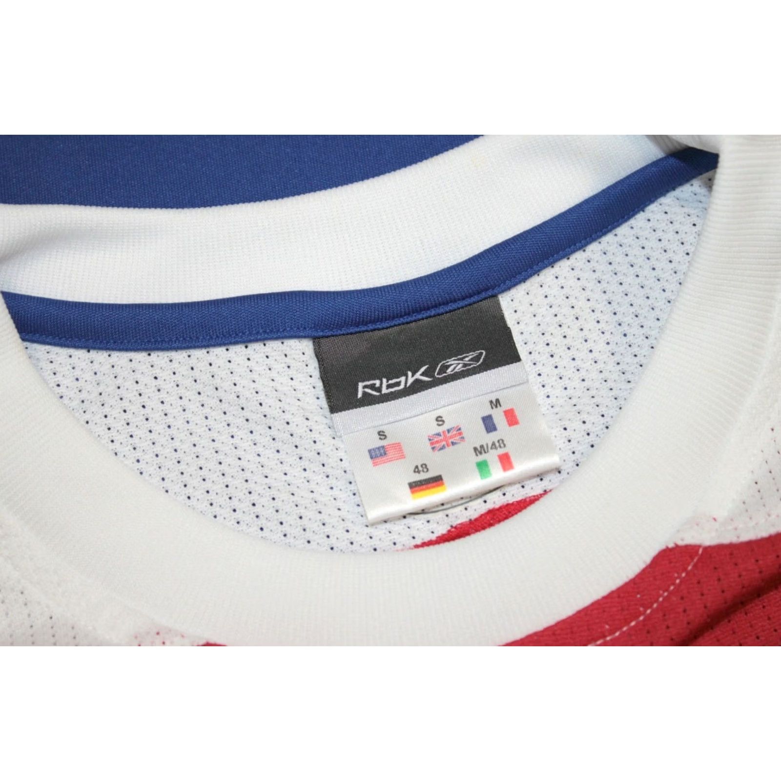 Reebok VINTAGE Reebok Shirt Mens S Blue Basketball Iverson, 90s Sports Tee Size US S / EU 44-46 / 1 - 5 Thumbnail