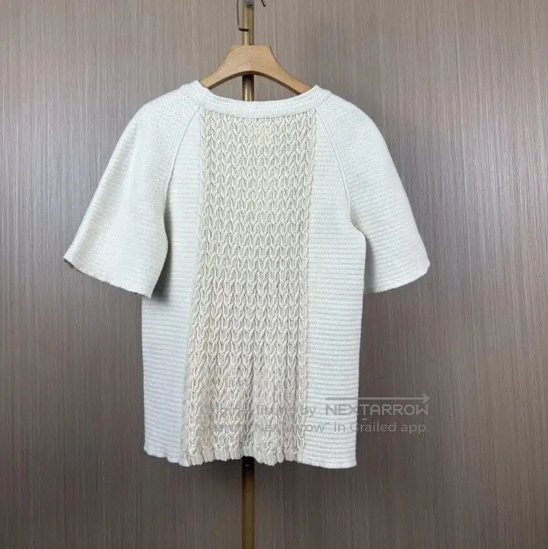 Chanel Chanel Cream Cotton Women's T-Shirt . Size M / US 6-8 / IT 42-44 - 2 Thumbnail