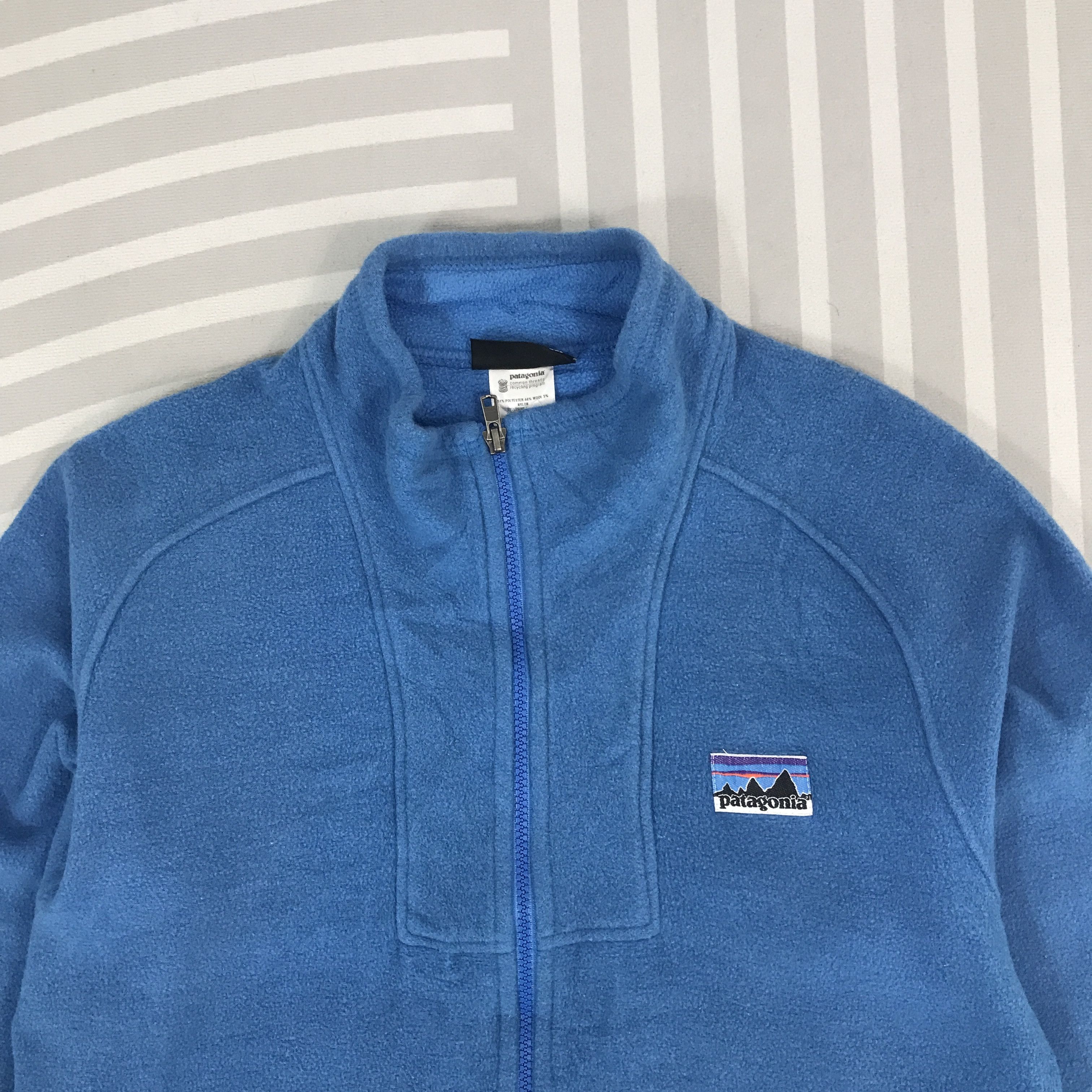 Patagonia Vintage Patagonia Blue Fleece zipper Jacket Size US M / EU 48-50 / 2 - 2 Thumbnail