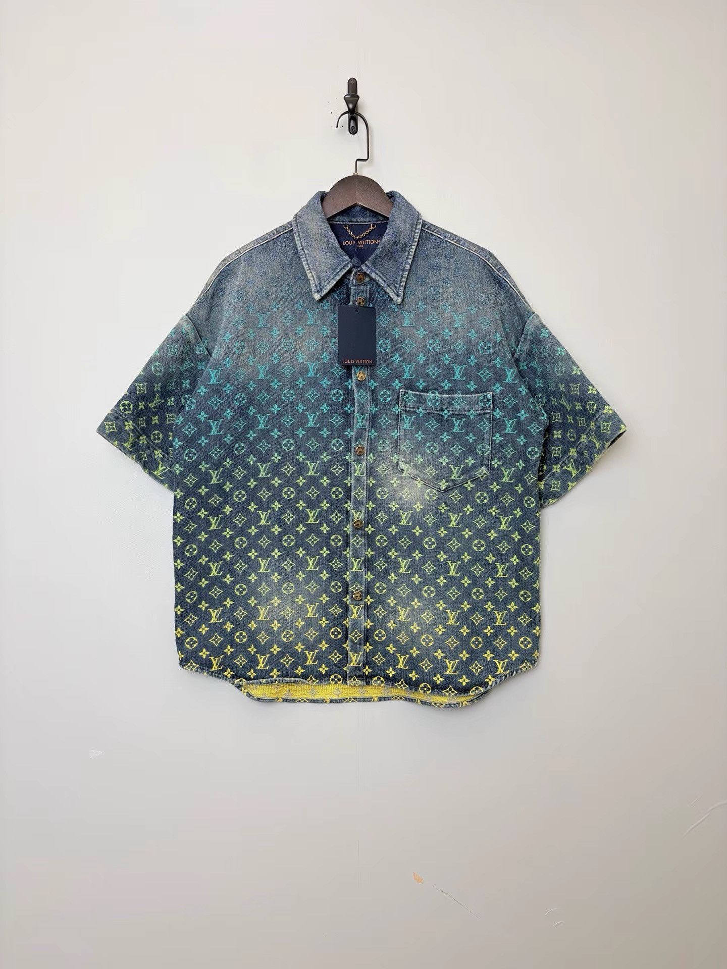 Louis Vuitton Louis Vuitton Monogram Print Denim Short Sleeve K36 Size US M / EU 48-50 / 2 - 1 Thumbnail