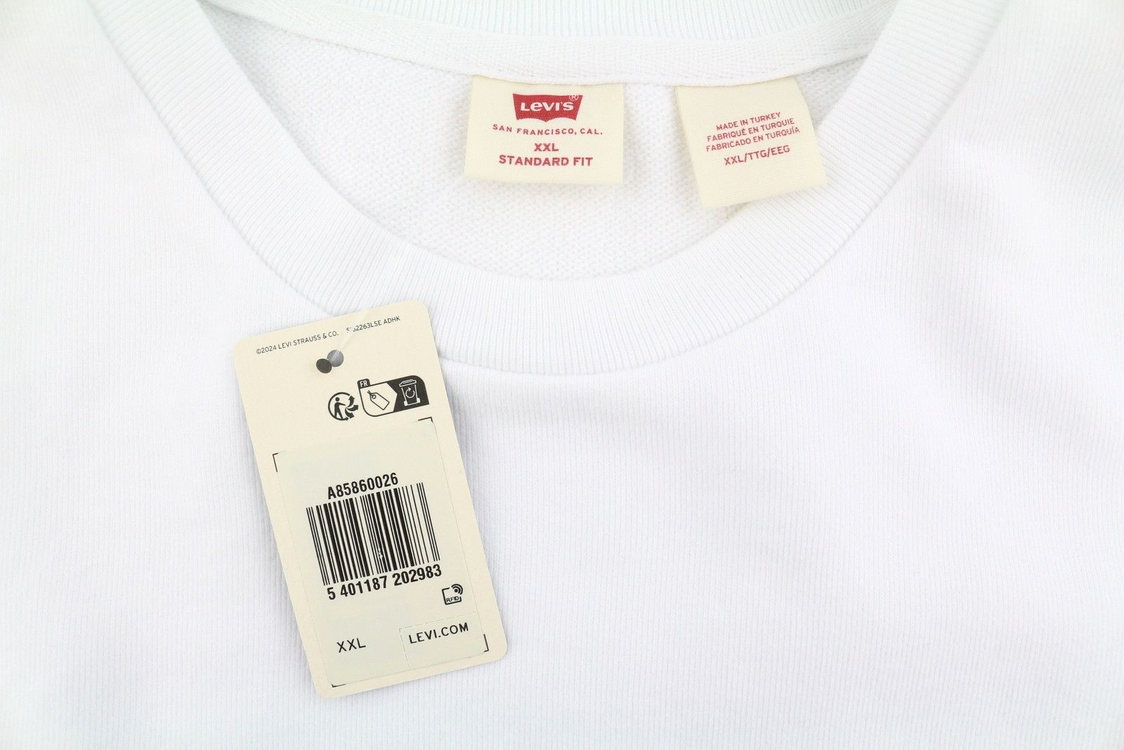 Levi's STANDARD FIT 2XL White Graphic Logo Crew Neck 87101 Size US XXL / EU 58 / 5 - 7 Thumbnail