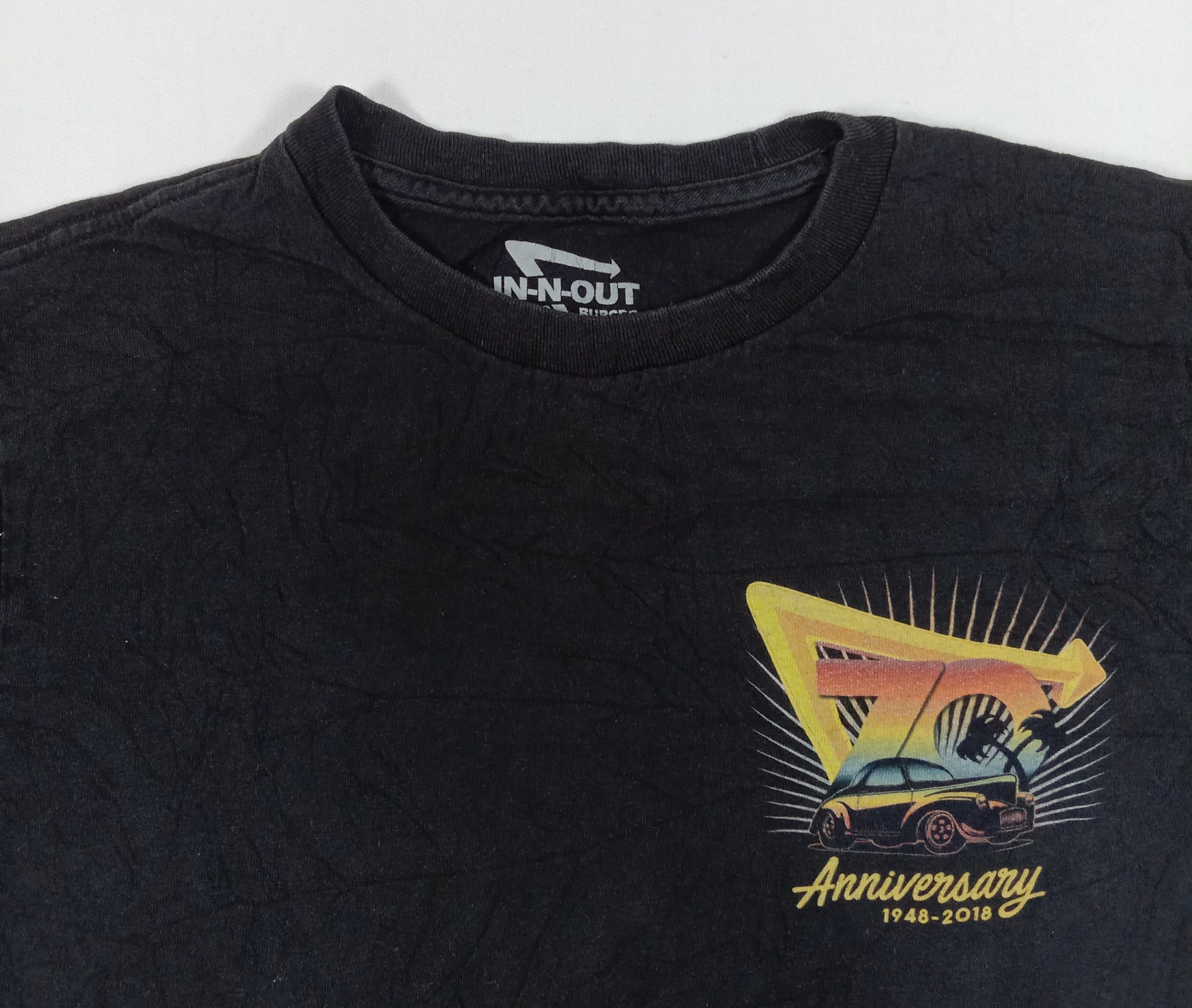 Vintage Vintage In N Out Burgers Vladimir KushT Shirt Size US S / EU 44-46 / 1 - 5 Thumbnail