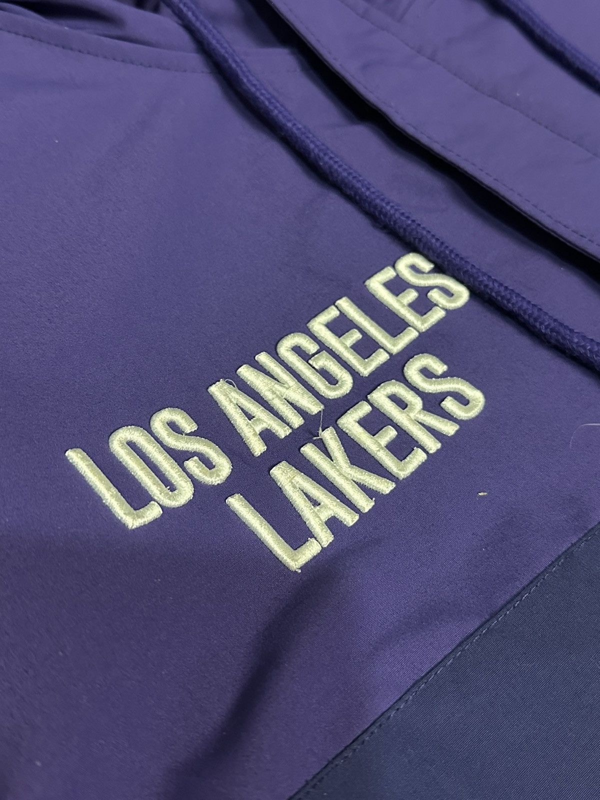 NBA Los Angeles Lakers jacket Size US L / EU 52-54 / 3 - 4 Thumbnail