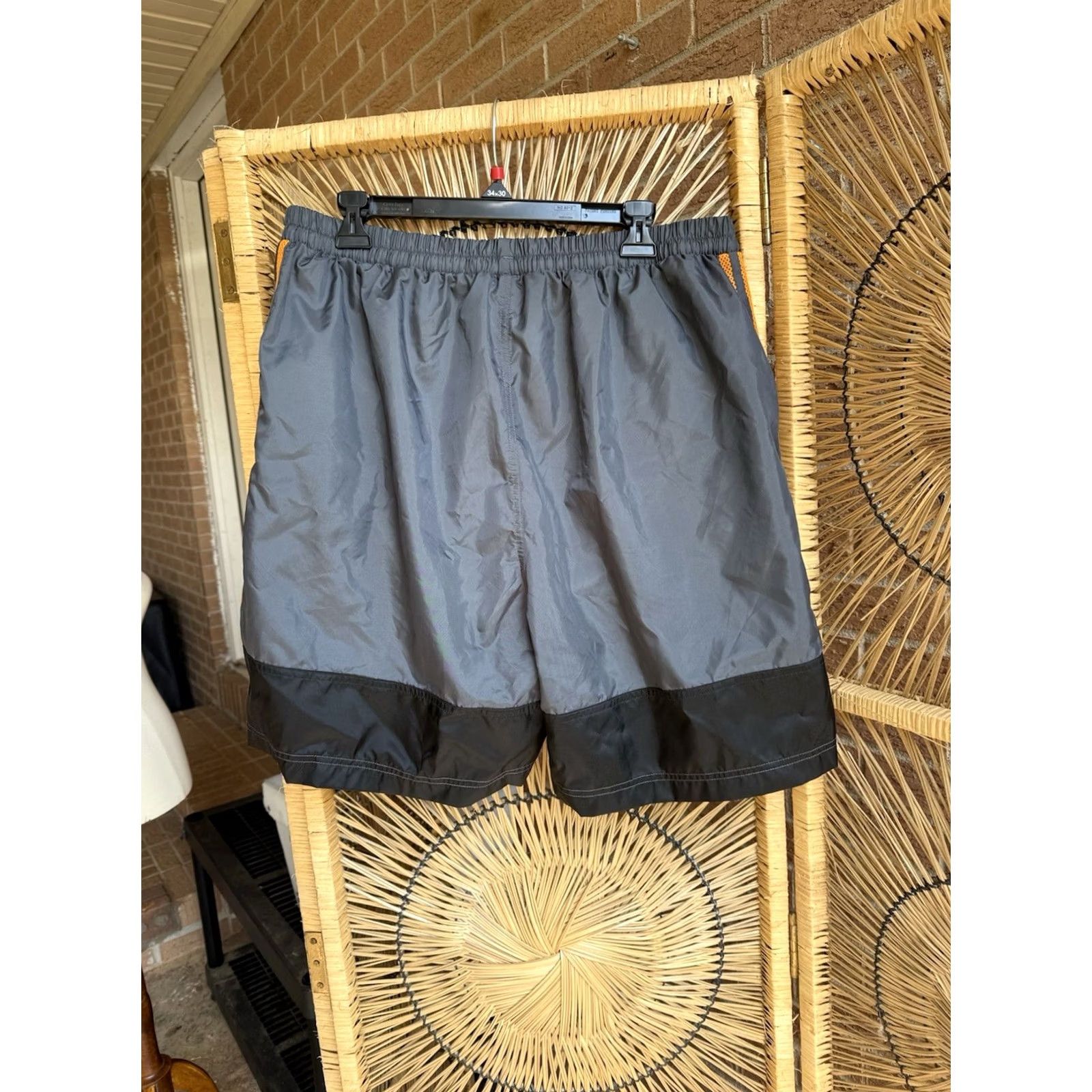 Adidas VINTAGE Adidas Men's Shorts XXL Gray Orange Athletic Activewear 1990s Mens Size US 39 - 3 Thumbnail