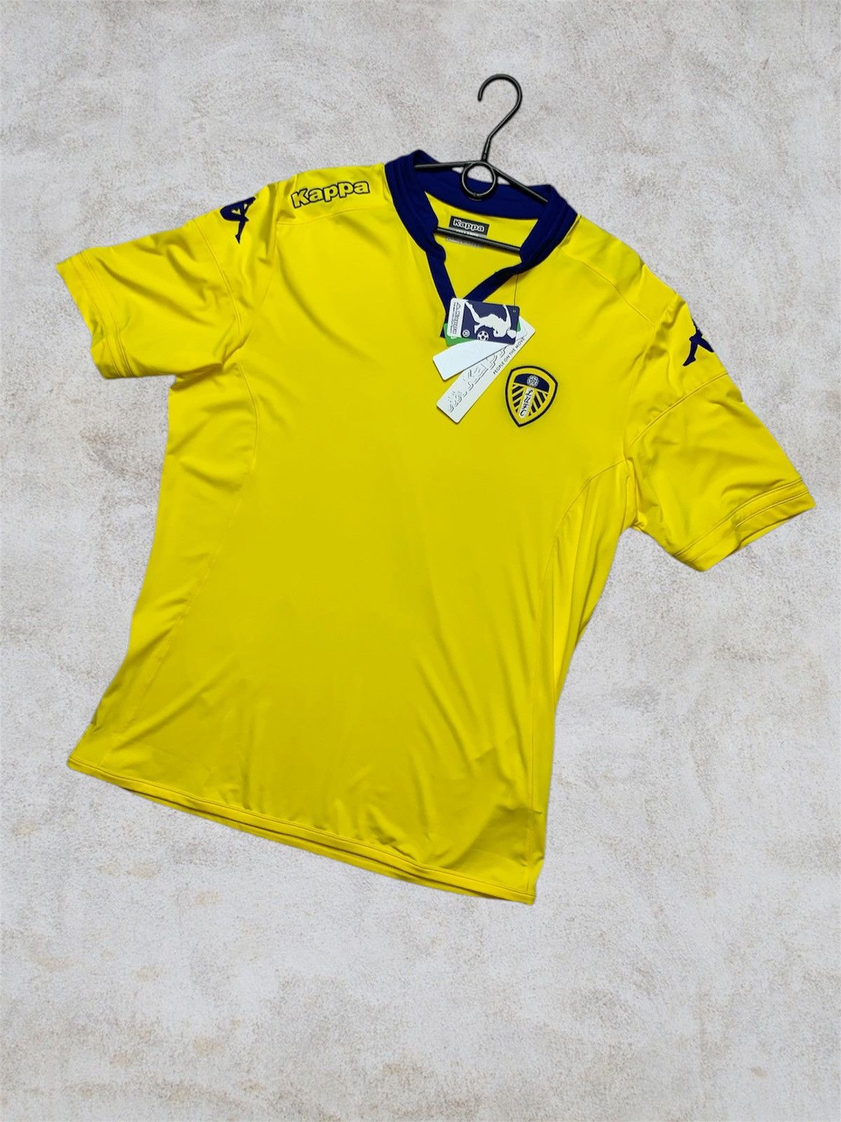 Kappa Kappa Leeds soccer jersey Size XL yellow Size US XL / EU 56 / 4 - 1 Thumbnail