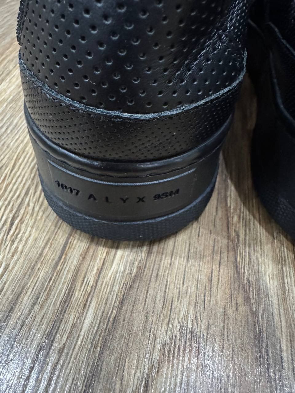 1017 ALYX 9SM 1017 ALYX 9SM Black Leather Buckle Sneakers Size US 8.5 / EU 41-42 - 9 Thumbnail