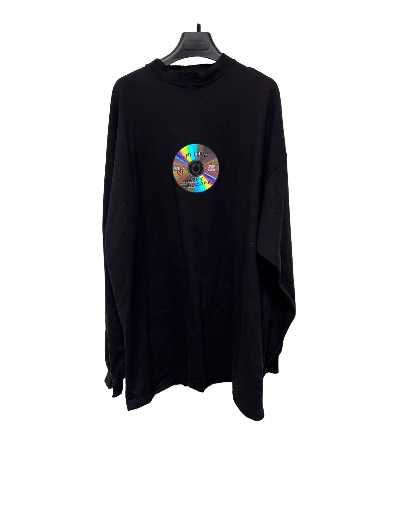 Balenciaga Balenciaga Valentine CD Graphic Long Sleeve T-Shirt 3 Size US L / EU 52-54 / 3 - 1 Thumbnail