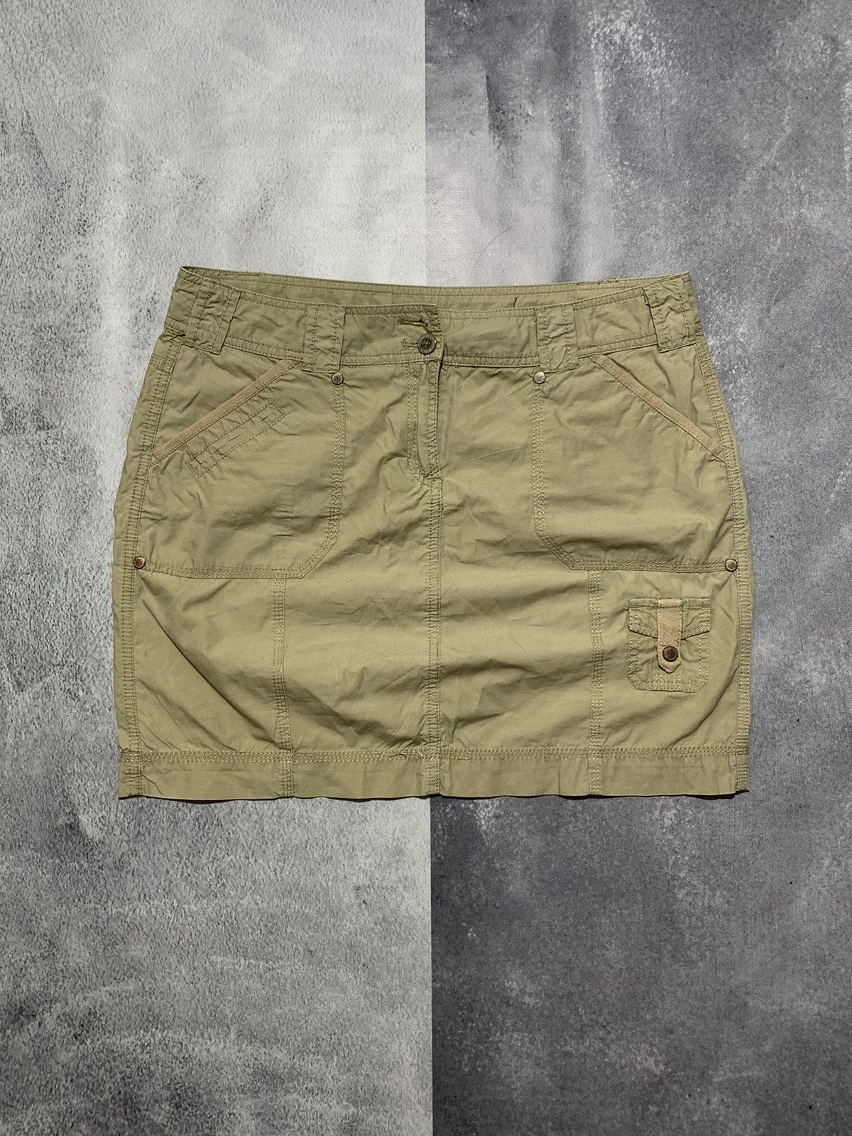 Vintage Y2K style Japanese mini skirt streetwear size 32