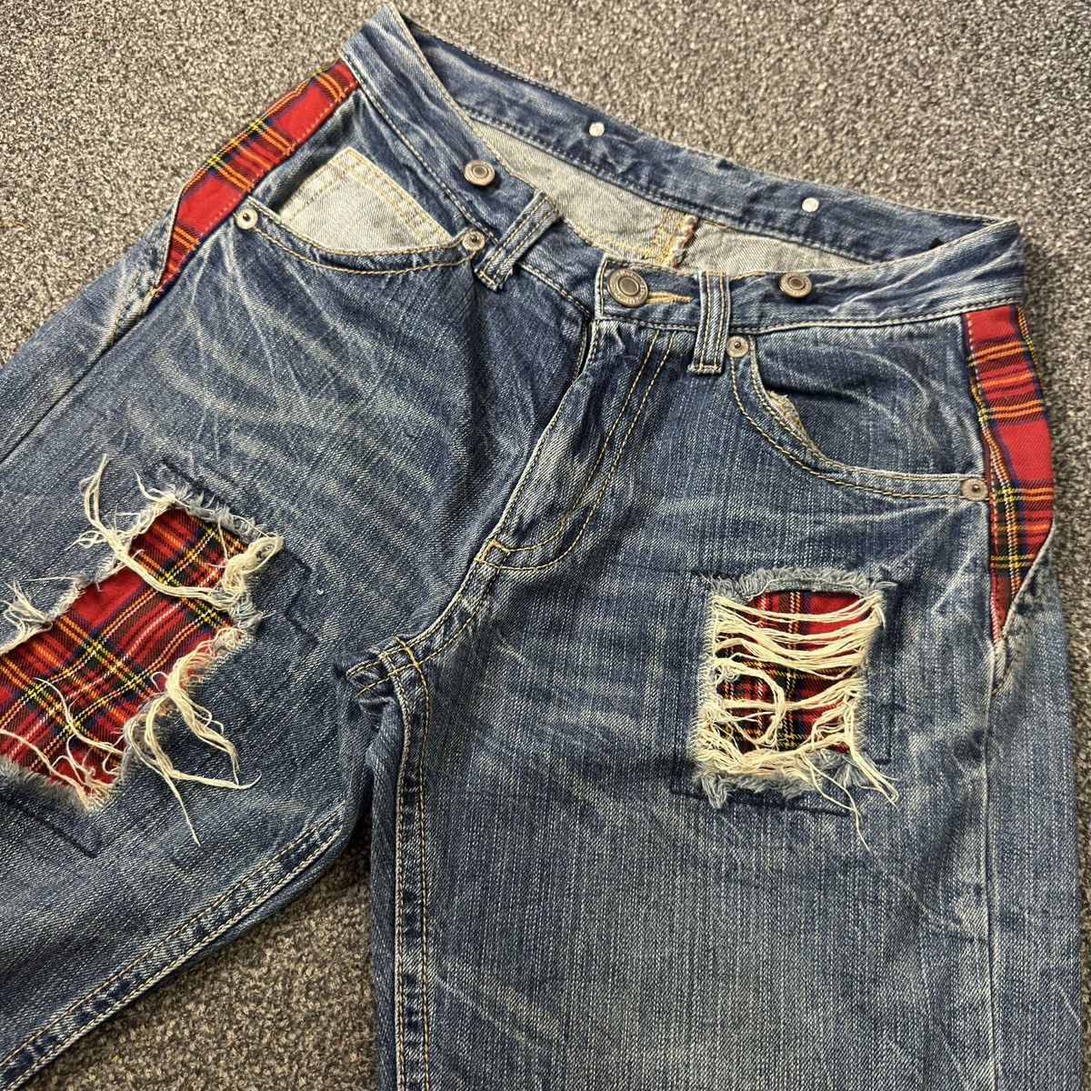 Japanese Distressed Plaid Patchwork Hysteric Glamour Style