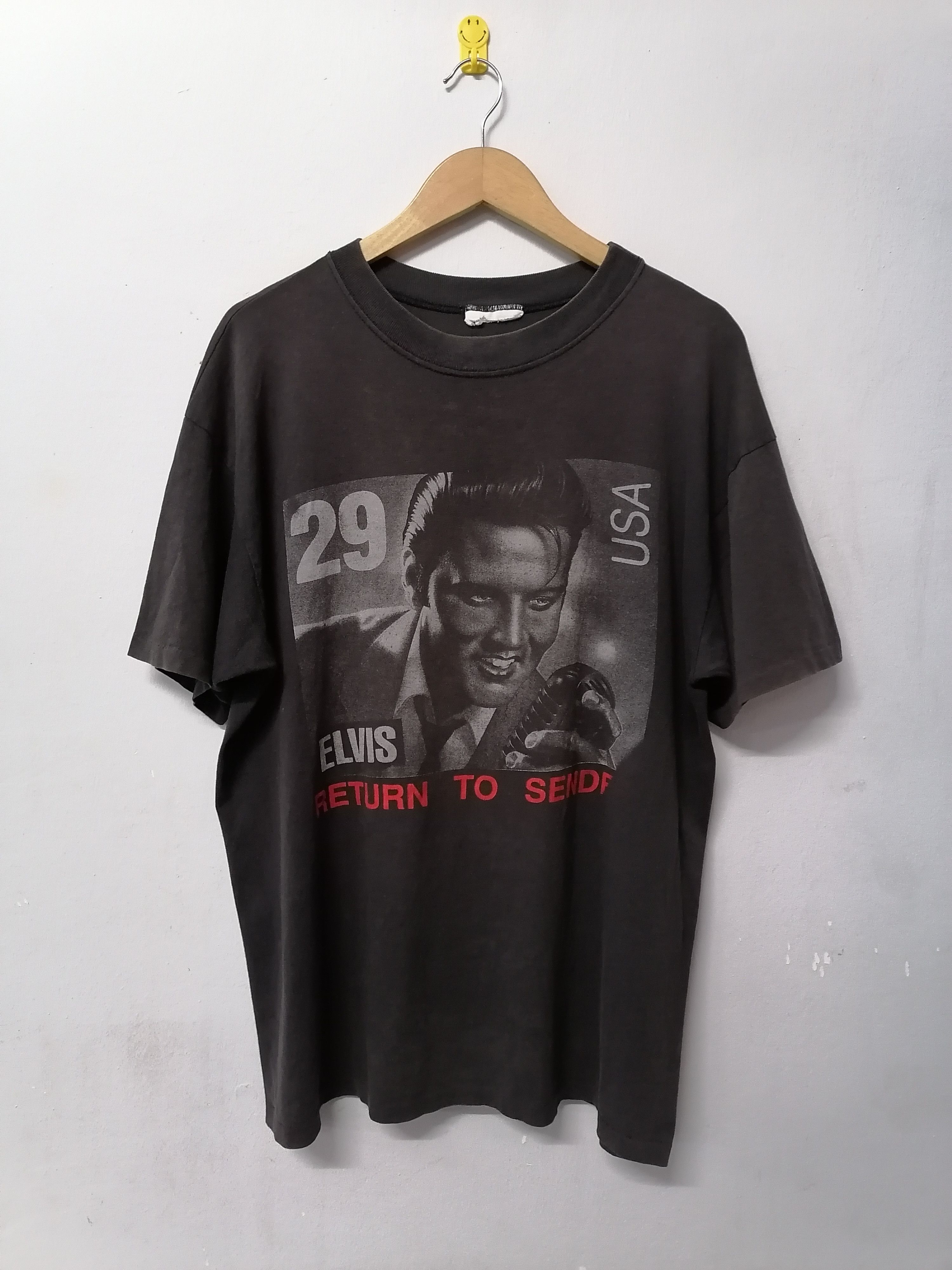 Band Tees × Vintage Trashed Faded Vintage 90s Elvis Presley Album Cover Tees Size US XL / EU 56 / 4 - 1 Thumbnail
