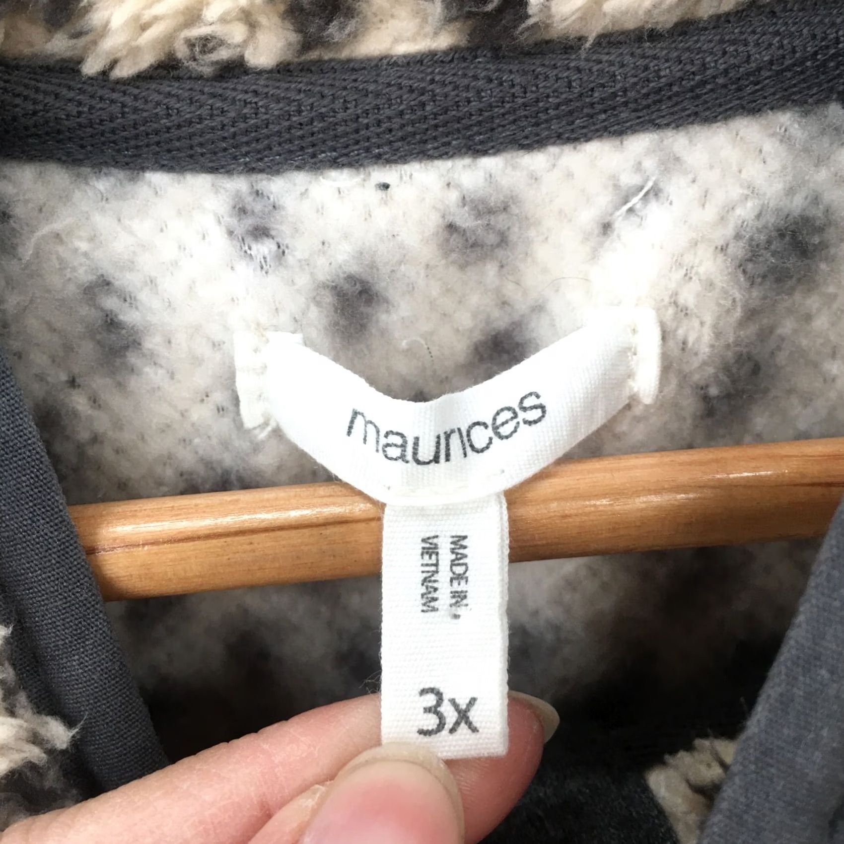 Vintage Maurices Quilted Leopard Sherpa Pullover Sweater Womens 3X Beige Snap Button Size XXL / US 16-18 / IT 52-54 - 6 Thumbnail