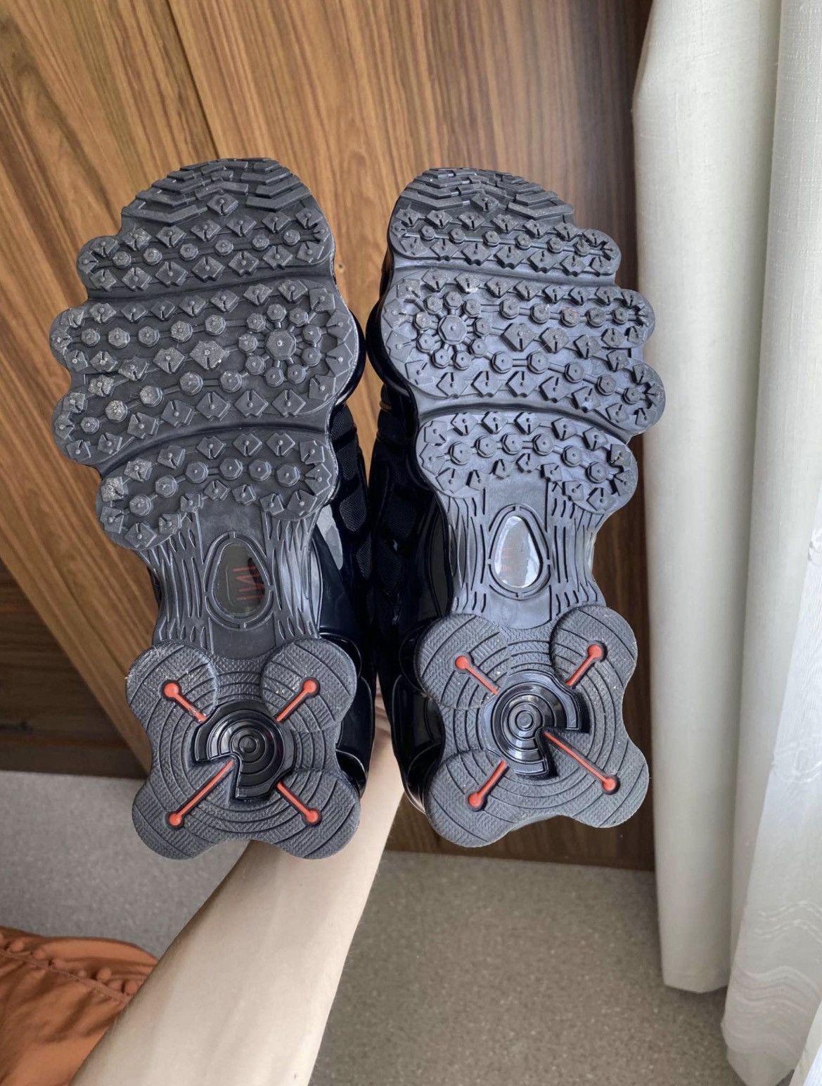 Nike NIKE SHOX Size US 8 / EU 41 - 6 Thumbnail