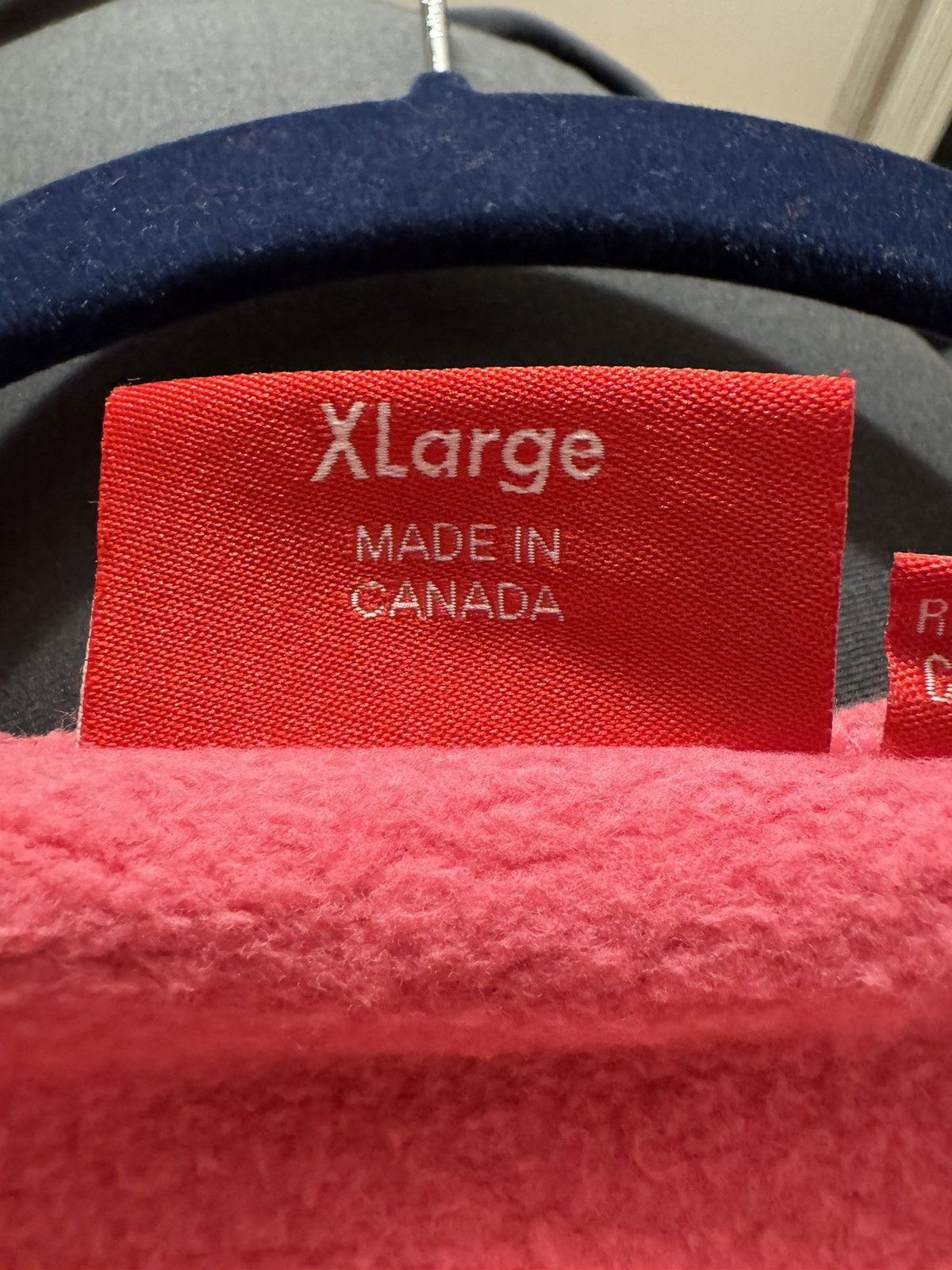 Supreme SUPREME ZIG ZAG STITCH PANEL CREWNECK PINK SIZE XL Size US XL / EU 56 / 4 - 4 Thumbnail