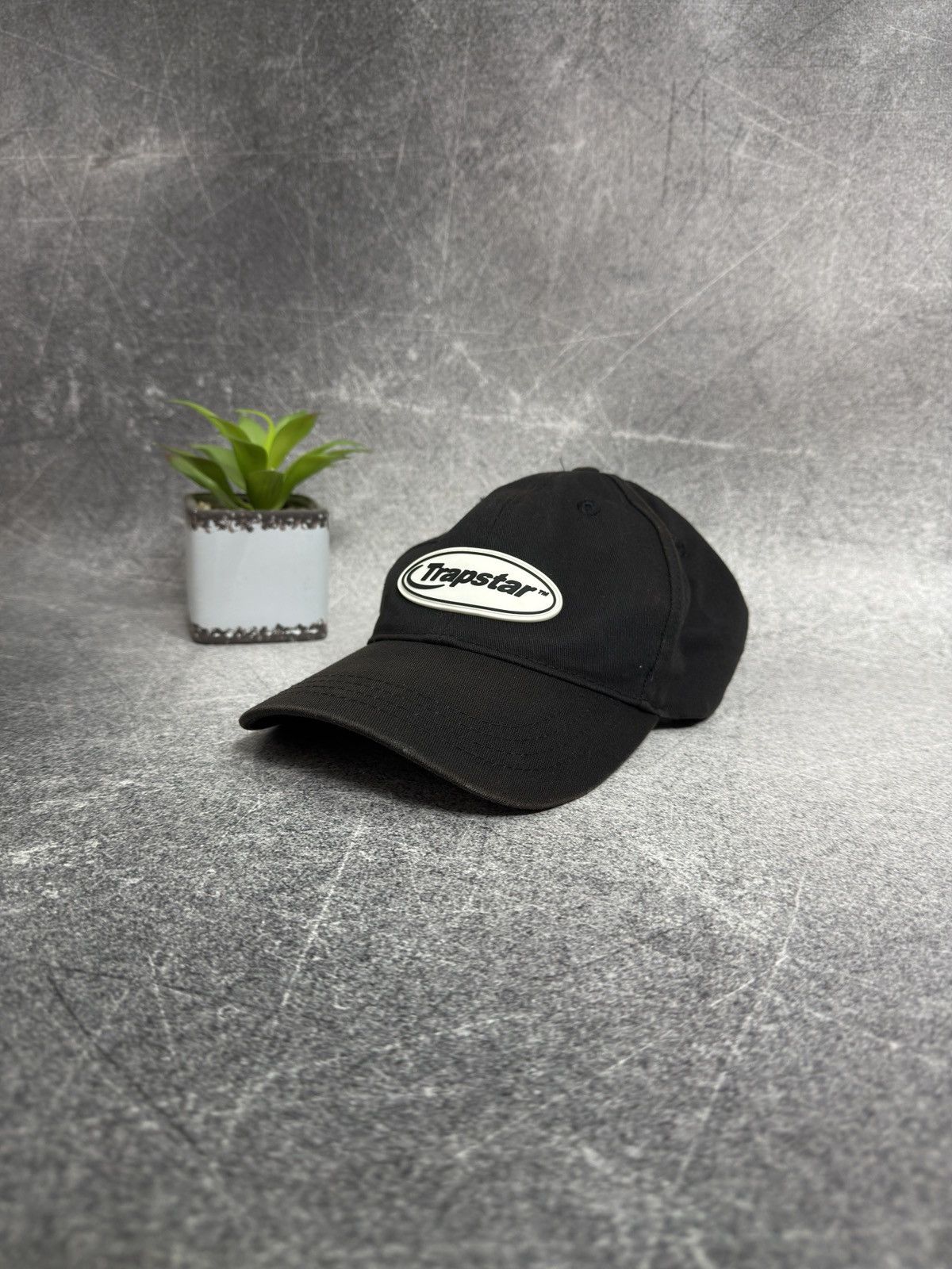 Trapstar London Trapstar London Cap Trapstar Logo Black Hat Size ONE SIZE - 1 Thumbnail