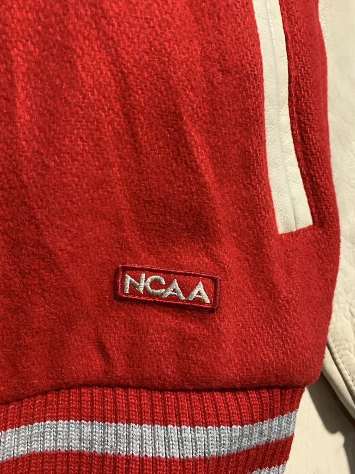 NCAA 🔥VTG NCAA UCLA WOOL/LEATHER VARSITY JACKETS Size US M / EU 48-50 / 2 - 8 Thumbnail