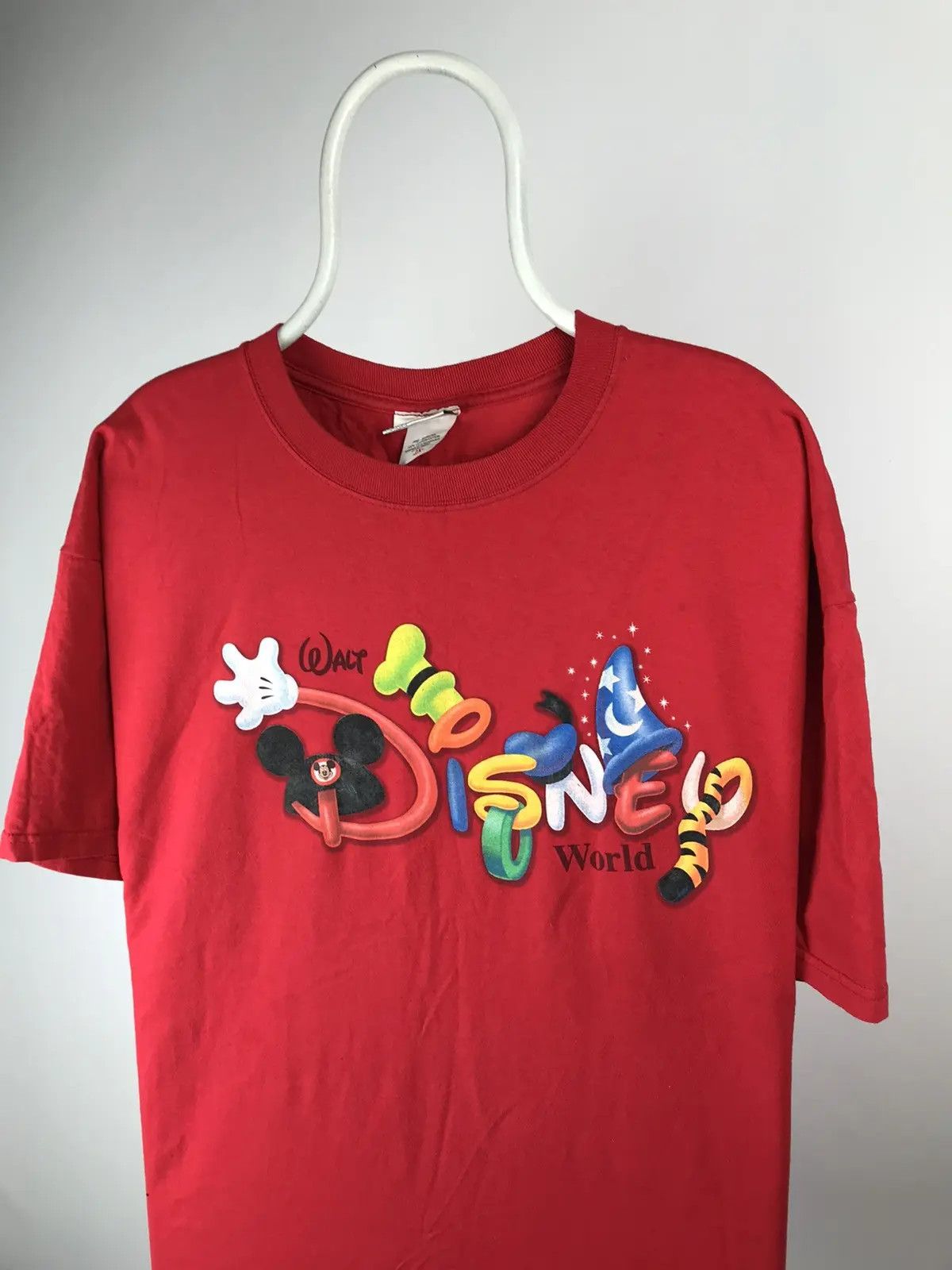 Band Tees Disney world T-shirt anima vintage 90s size XXLARGE Size US XXL / EU 58 / 5 - 2 Thumbnail