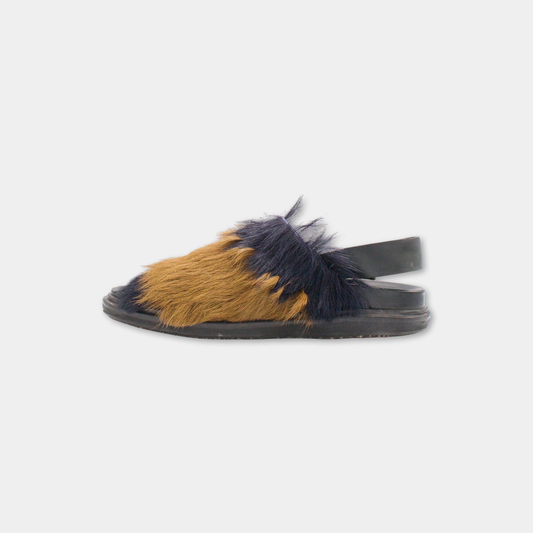 Marni Marni Two-Tone Furry Sandals Size US 6 / IT 36 - 3 Thumbnail