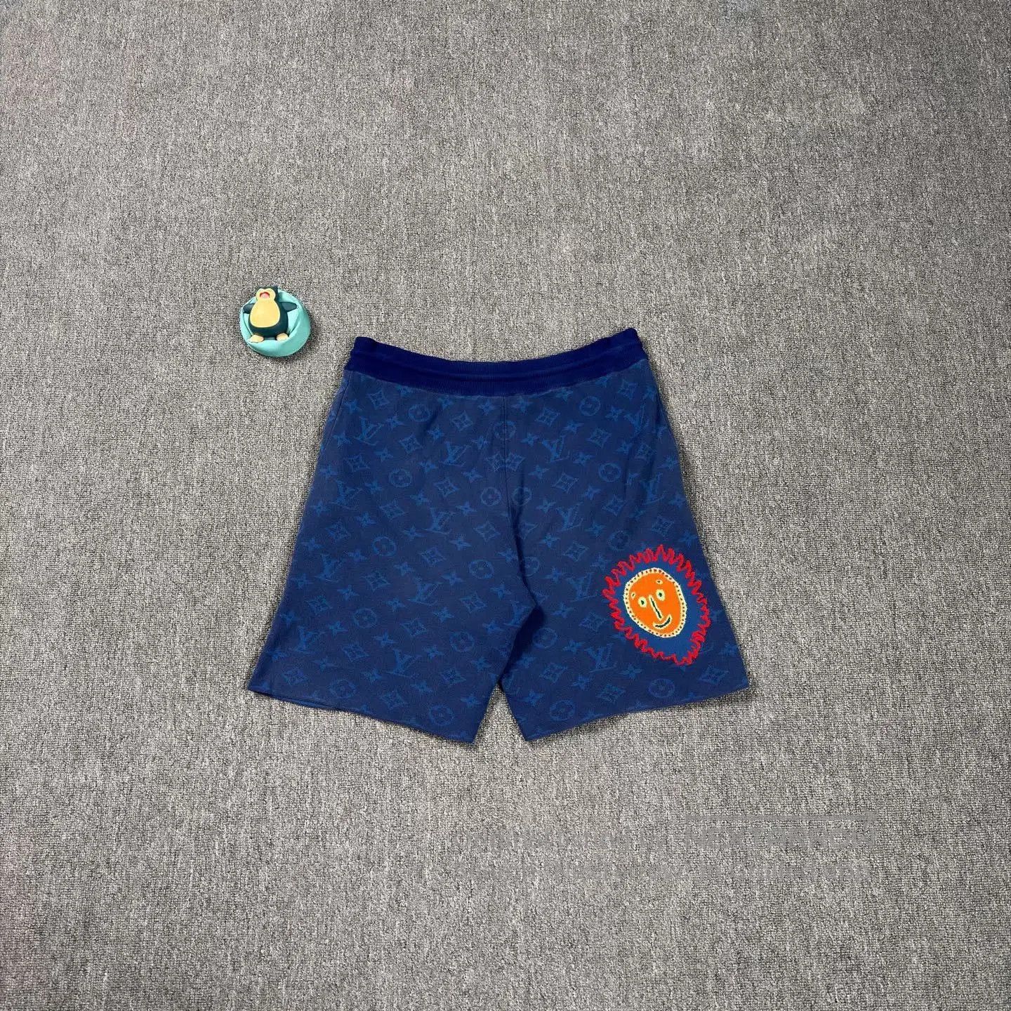 Louis Vuitton LV Yayoi Kusama All-Over Logo Blue Shorts. Size US 28 / EU 44 - 2 Thumbnail