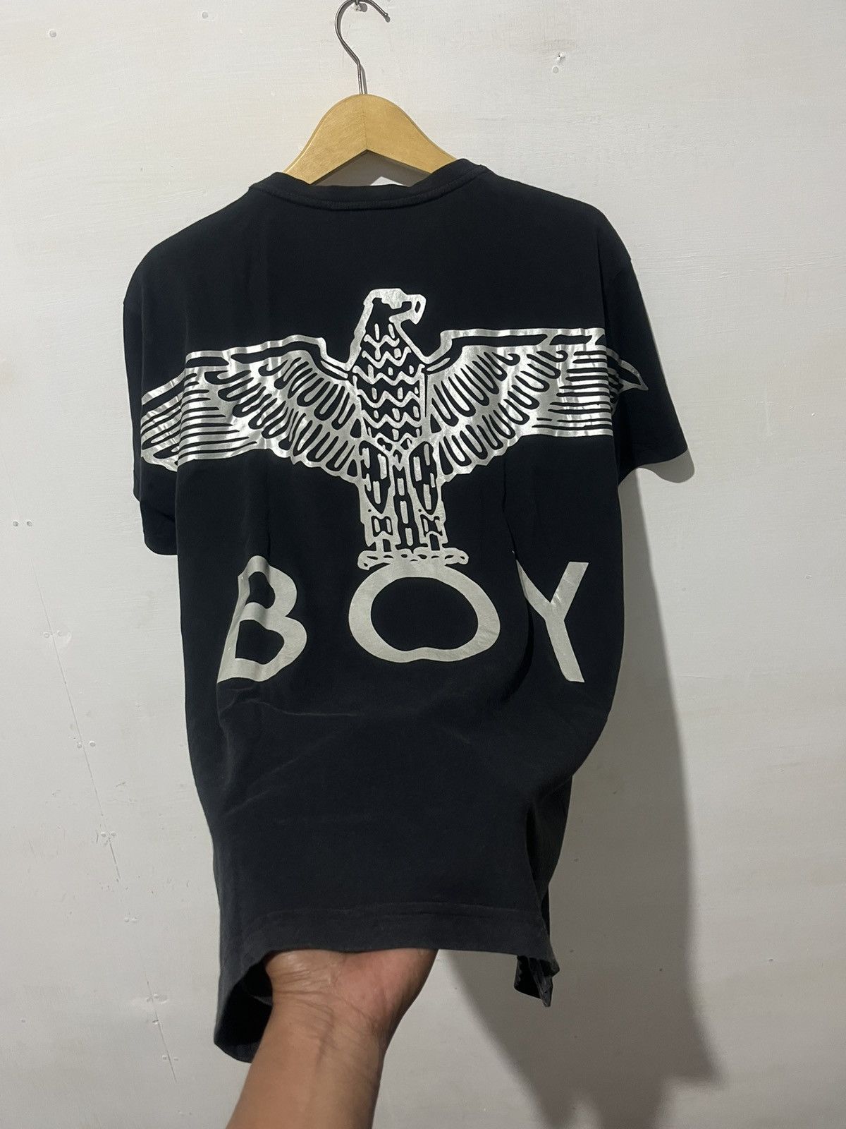 Boy London 2000’s Boy London Classic Big Print Gold Logo T-Shirt Size US L / EU 52-54 / 3 - 3 Thumbnail