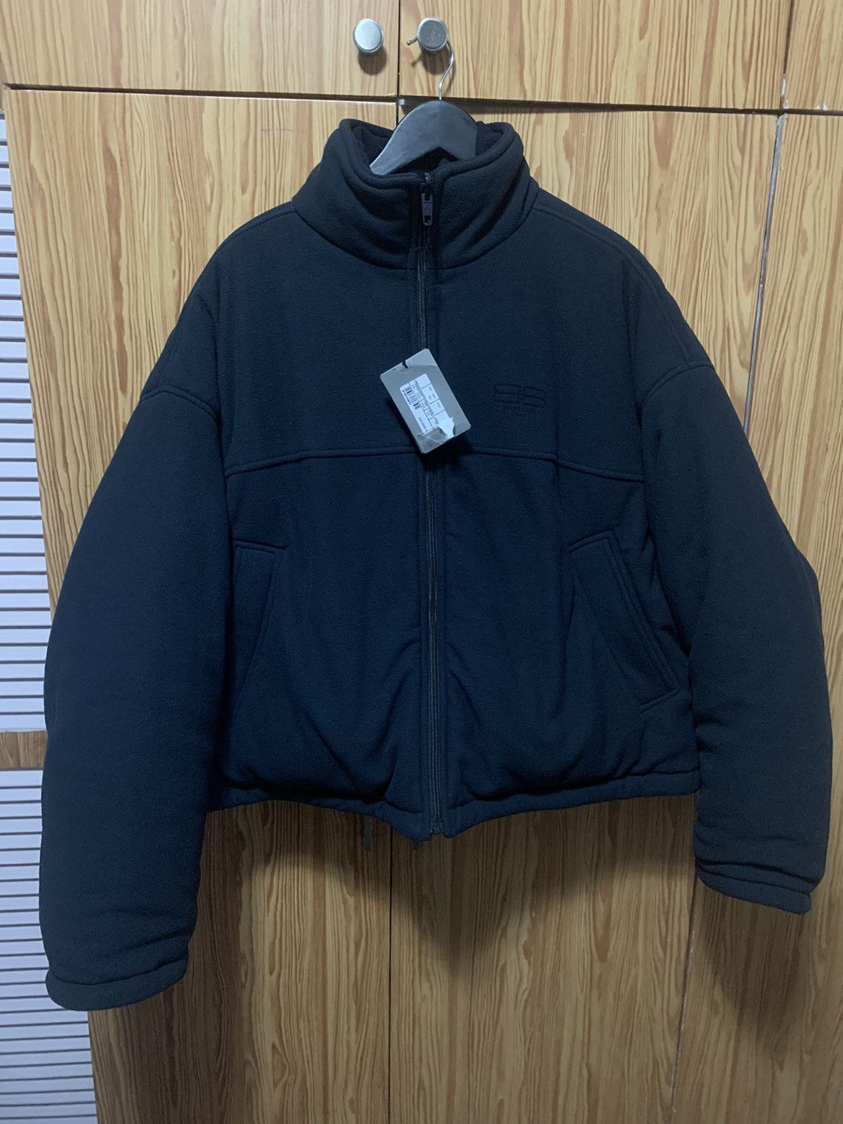 Balenciaga Balenciaga Paris icon reversible puffer fall 22 RARE Size US S / EU 44-46 / 1 - 5 Thumbnail