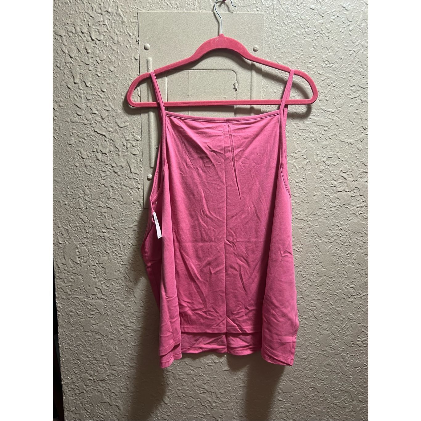 Old Navy Old Navy Pink Tank Top Woman’s Size 3X NEW Size 3XL / US 20-22 - 8 Thumbnail