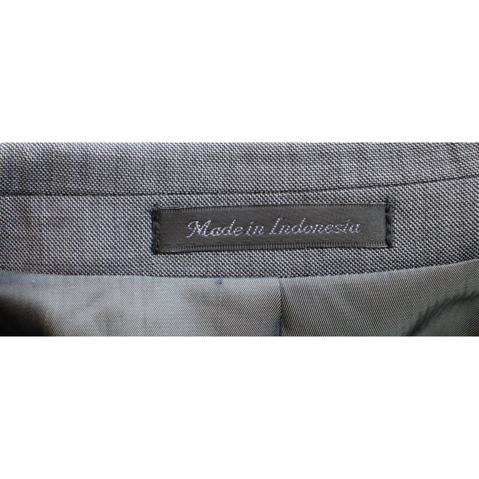 Calvin Klein Calvin Klein Suit Mens 42R Gray 100% Wool 2 Piece Set Size 42R - 9 Thumbnail