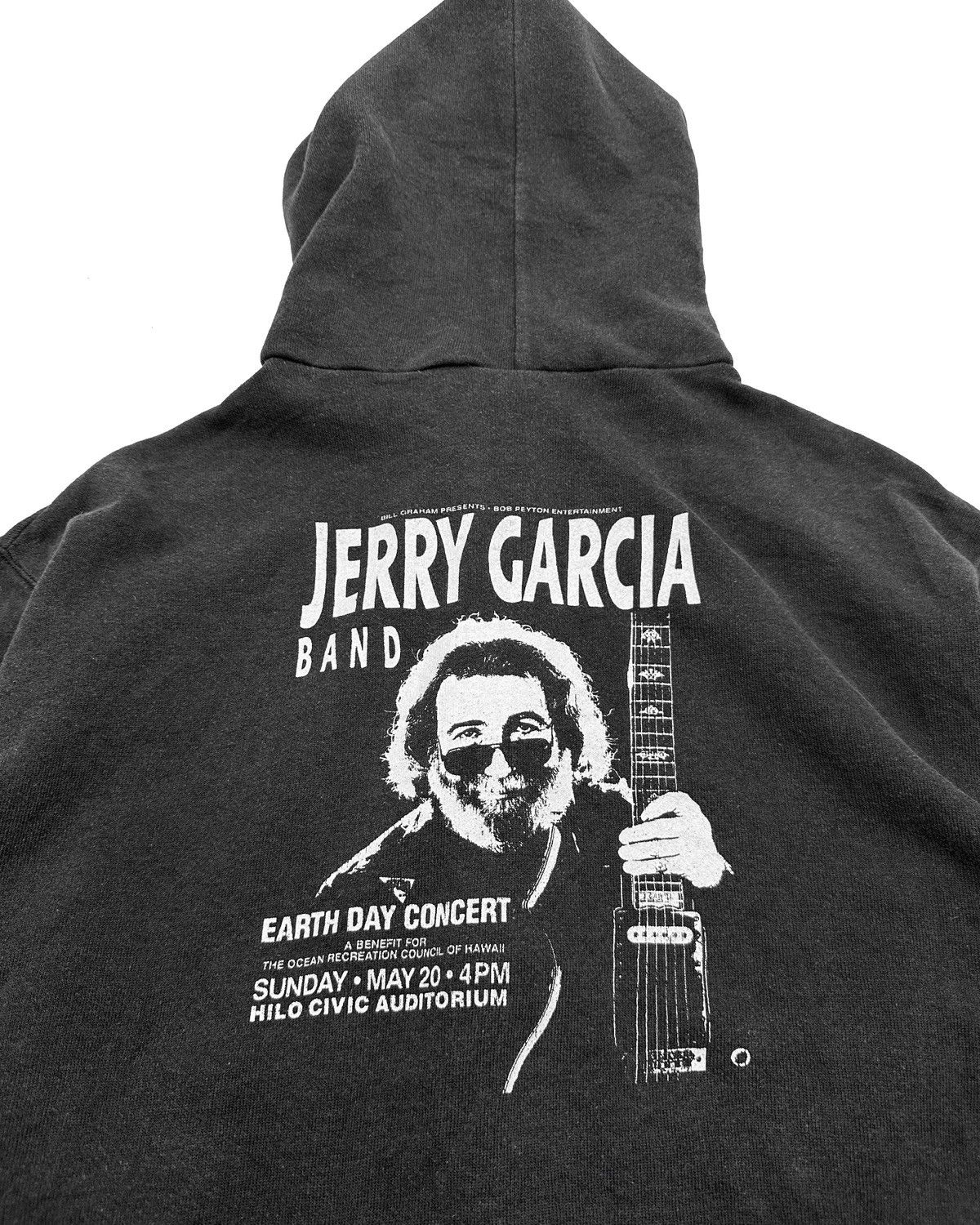 Band Tees × Grateful Dead × Vintage Vintage Jerry Garcia Earth Day Concert Dancing Skeleton Size US M / EU 48-50 / 2 - 6 Thumbnail