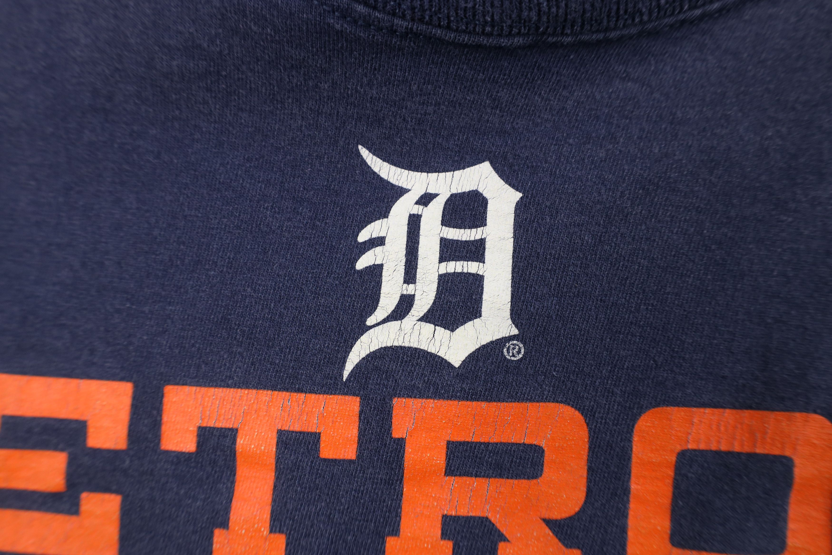 Vintage Vintage Y2K English D Detroit Tigers Baseball T-Shirt Blue Size US XL / EU 56 / 4 - 5 Thumbnail