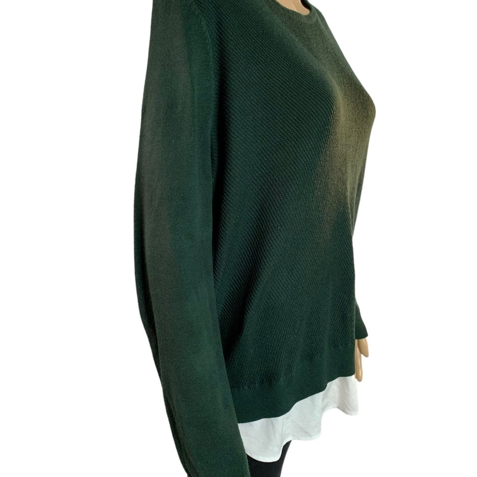 Calvin Klein Calvin Klein Women’s Size Medium Sweater knit Layered FLAW Size M / US 6-8 / IT 42-44 - 9 Thumbnail
