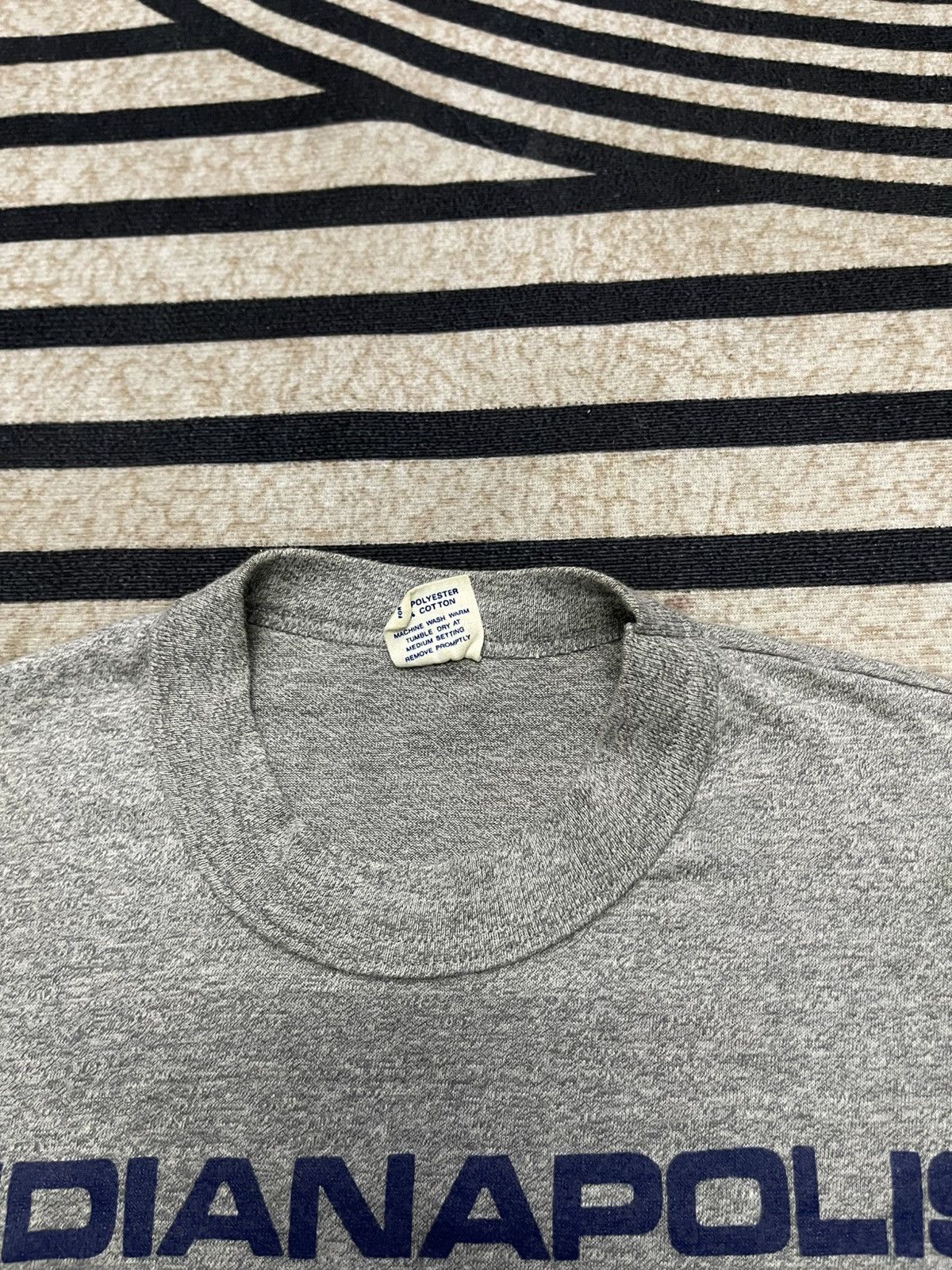 Logo 7 80s INDIANAPOLIS COLTS LOGO 7 SINGLE STITCH TSHIRT L CROP Size L / US 10 / IT 46 - 6 Thumbnail