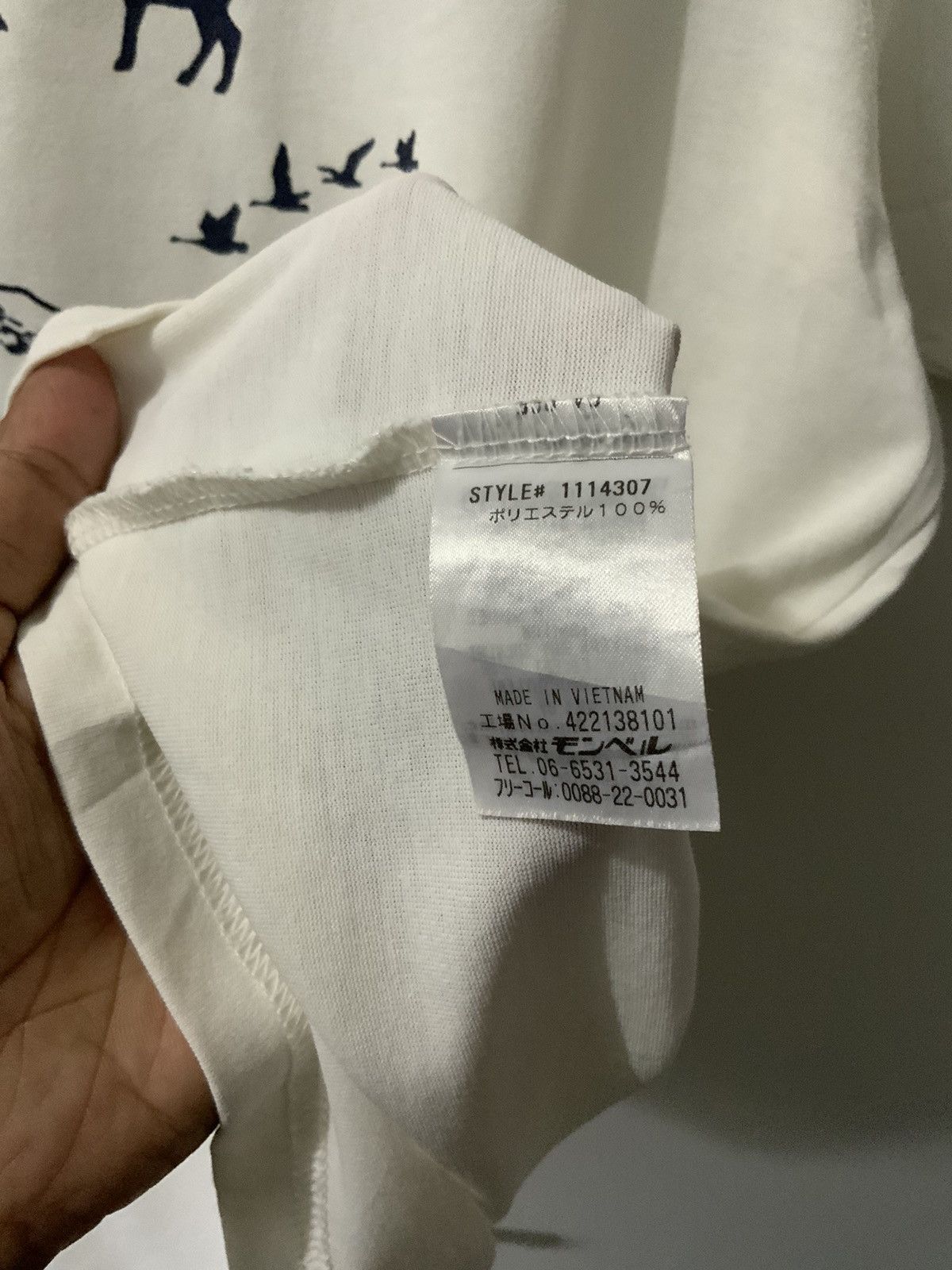 Montbell Montbell White Tee Size US L / EU 52-54 / 3 - 10 Thumbnail