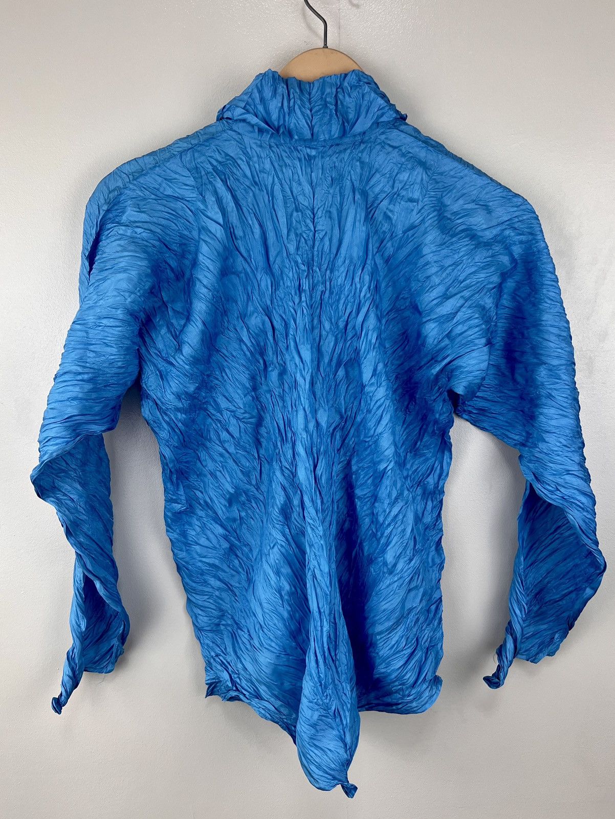 Issey Miyake ISSEY MIYAKE CRUMPLED LS Size L / US 10 / IT 46 - 2 Thumbnail