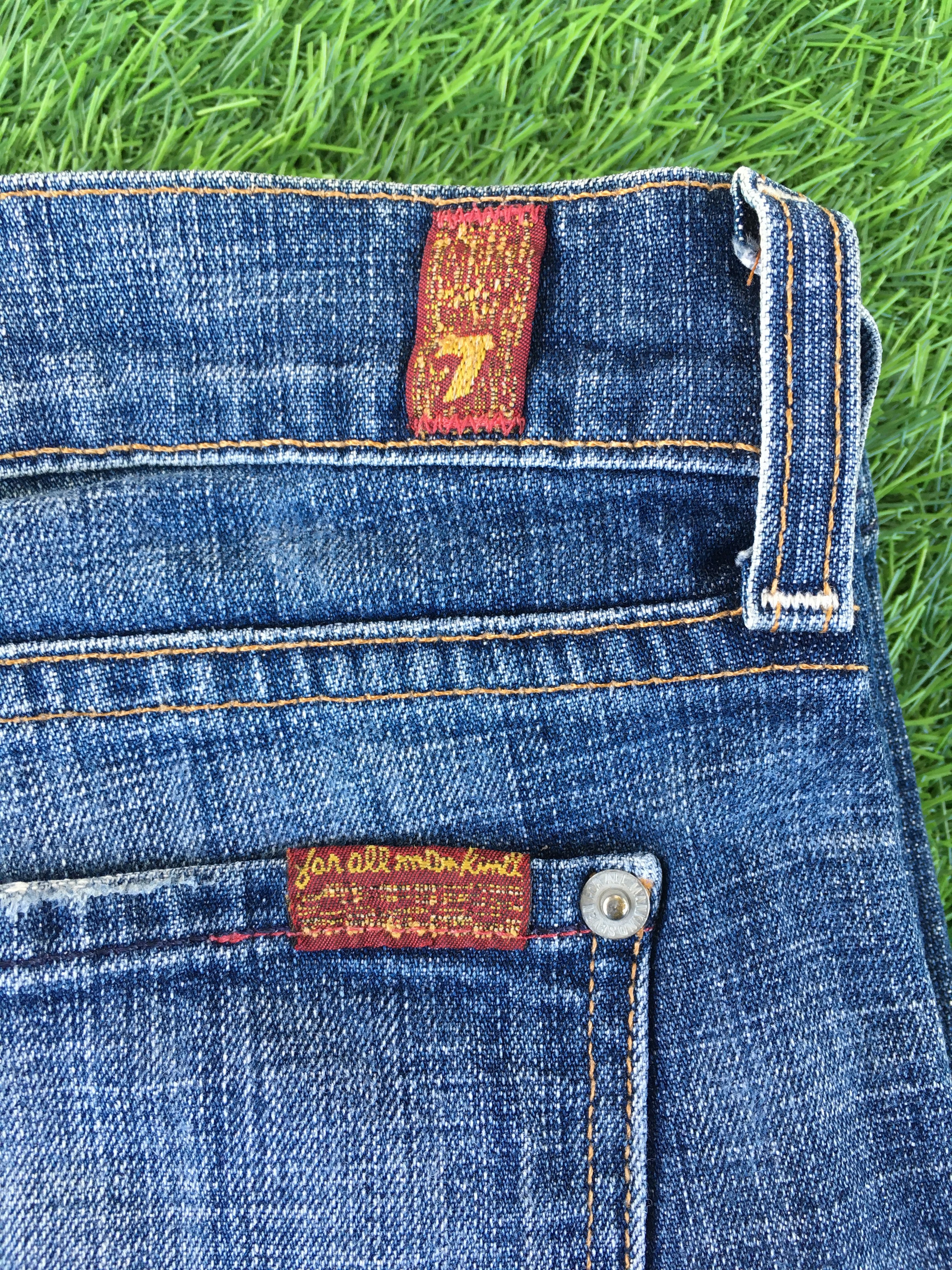Designer Y2K Low Rise Distressed Flare Jeans D-1052 Size 26" / US 2 / IT 38 - 9 Thumbnail