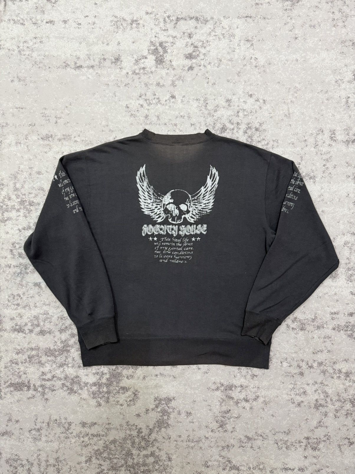 Vintage Fogaty House graphic sweatshirt with a skull and wingsdesign Size US M / EU 48-50 / 2 - 3 Thumbnail