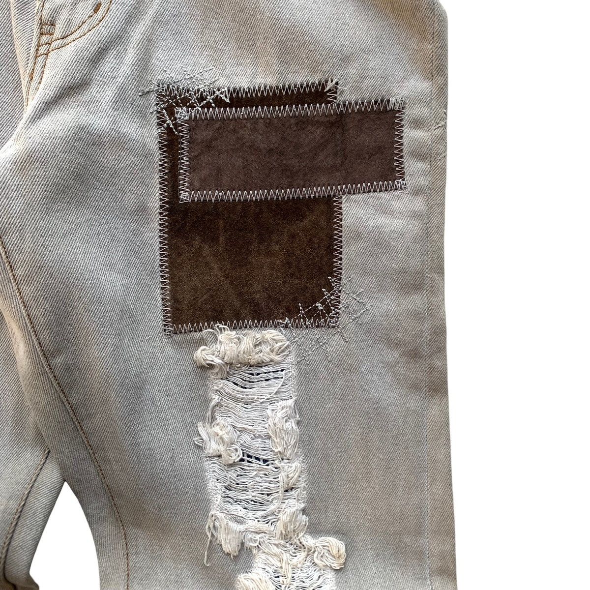 Japanese Brand Rare Japanese Brand In The Attic Leather Patch Mudwash Jeans Size US 30 / EU 46 - 3 Thumbnail