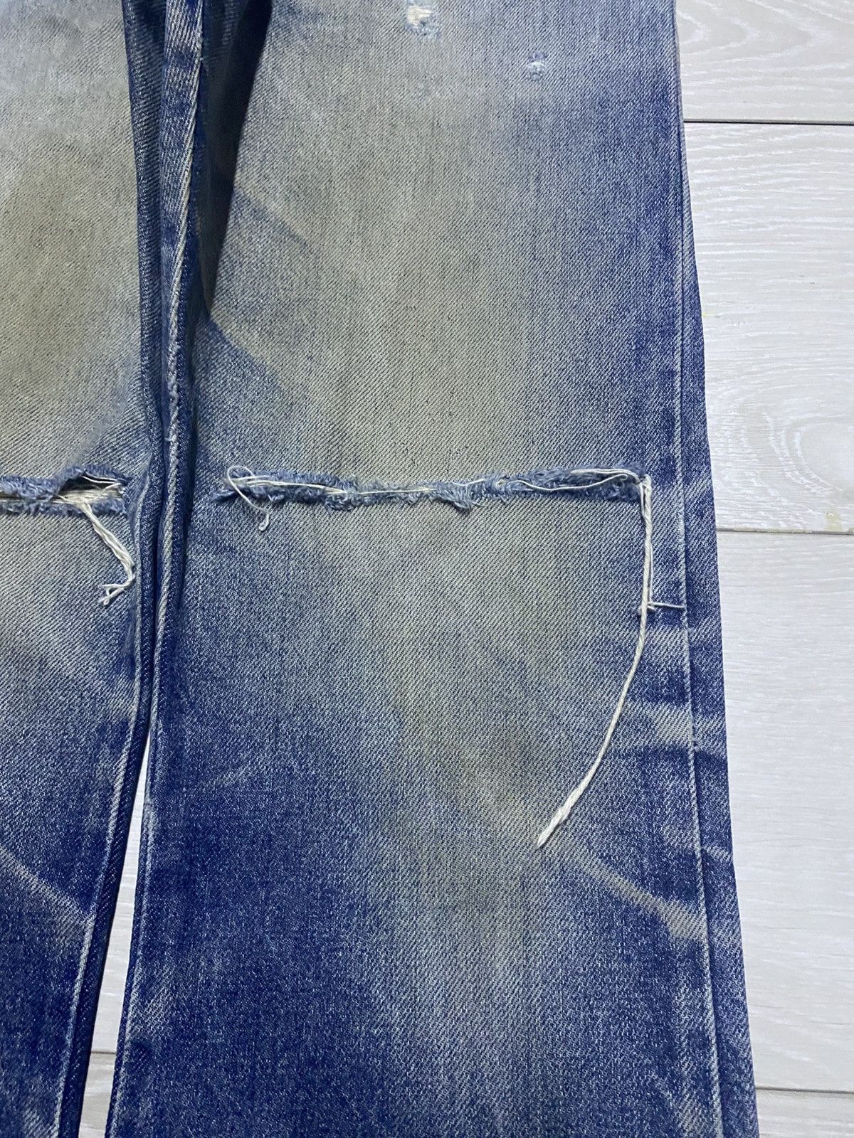 Levi's Vintage Levis 517 Mud Wash Distressed Bootcut Jeans Size US 29 - 8 Thumbnail