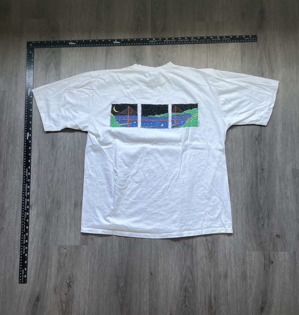 Vintage Vintage Crazy Shirts “San Francisco Bridge” T-shirt (Sz. L) Size US L / EU 52-54 / 3 - 4 Thumbnail